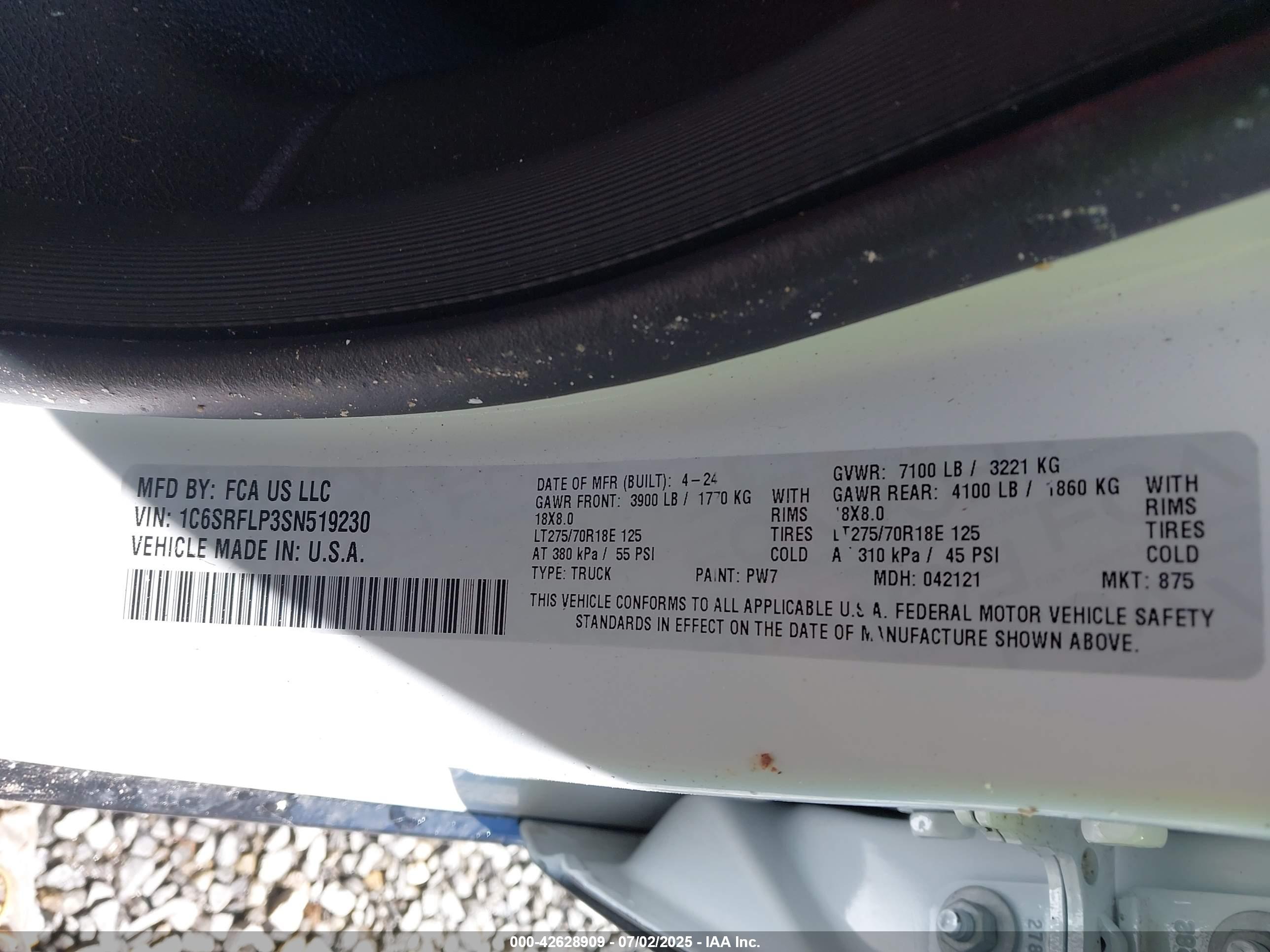 RAM 1500 image 9