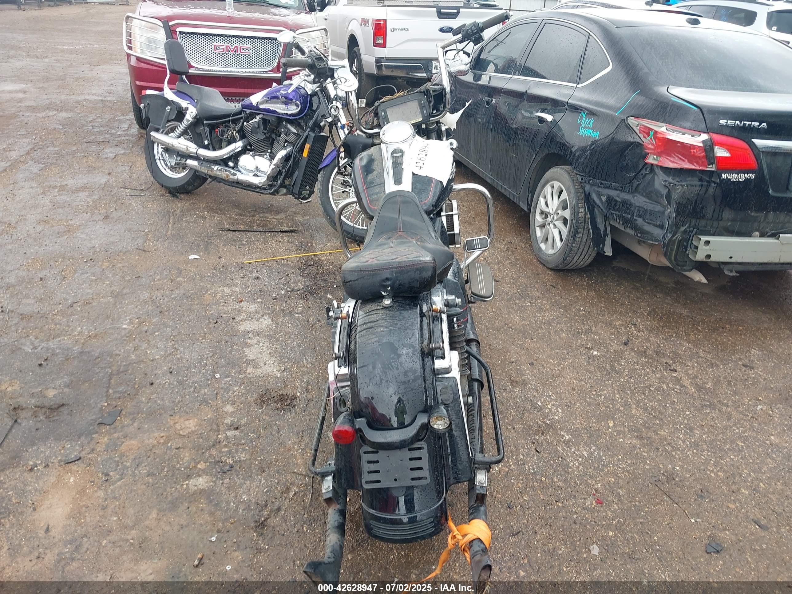 HARLEY-DAVIDSON FLHXS image 6