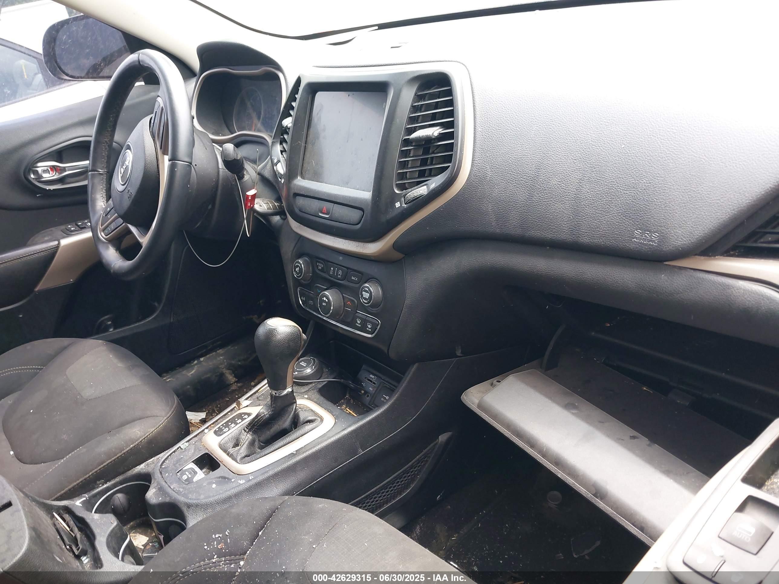 JEEP CHEROKEE image 5