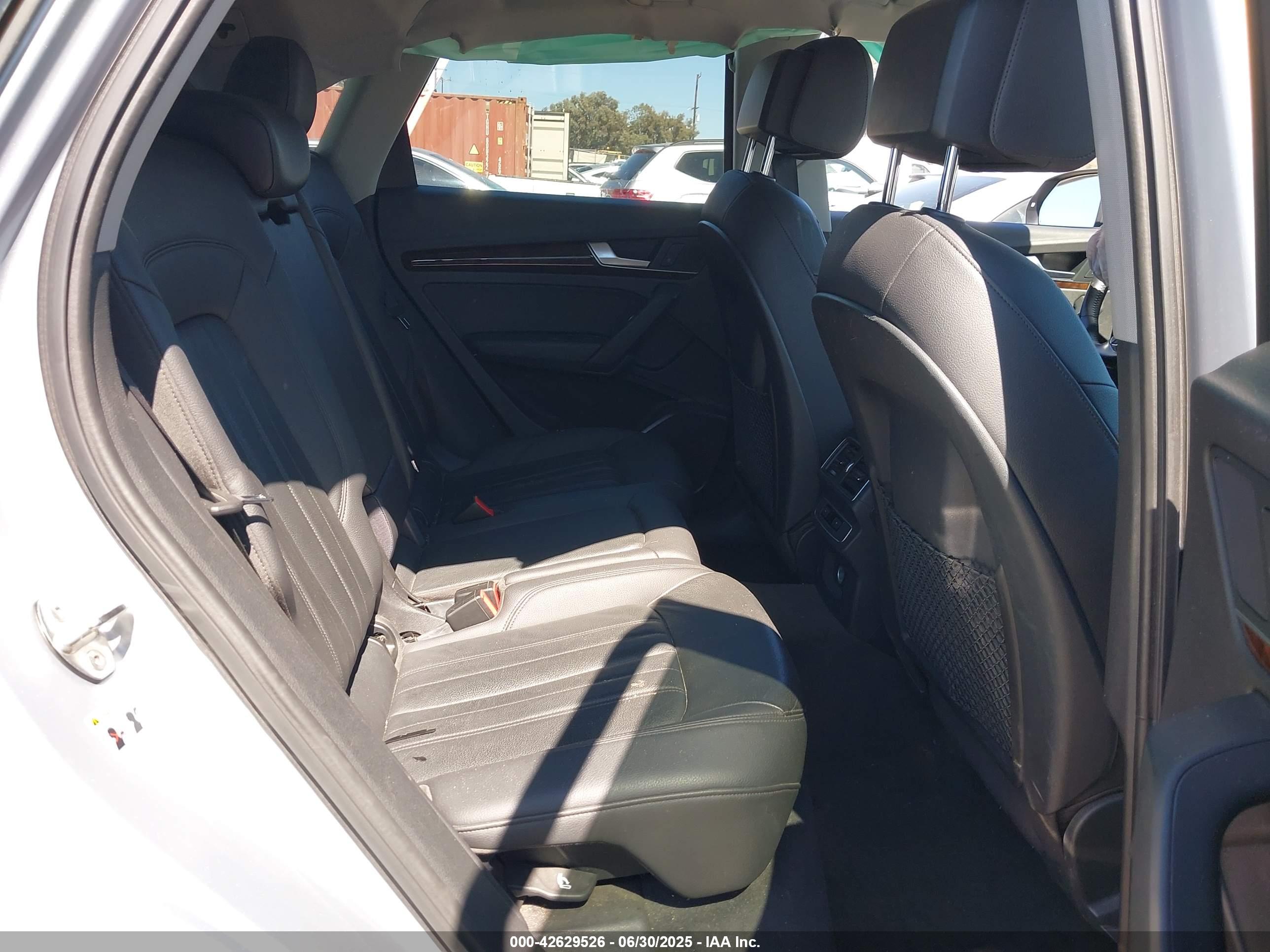 AUDI Q5 image 8