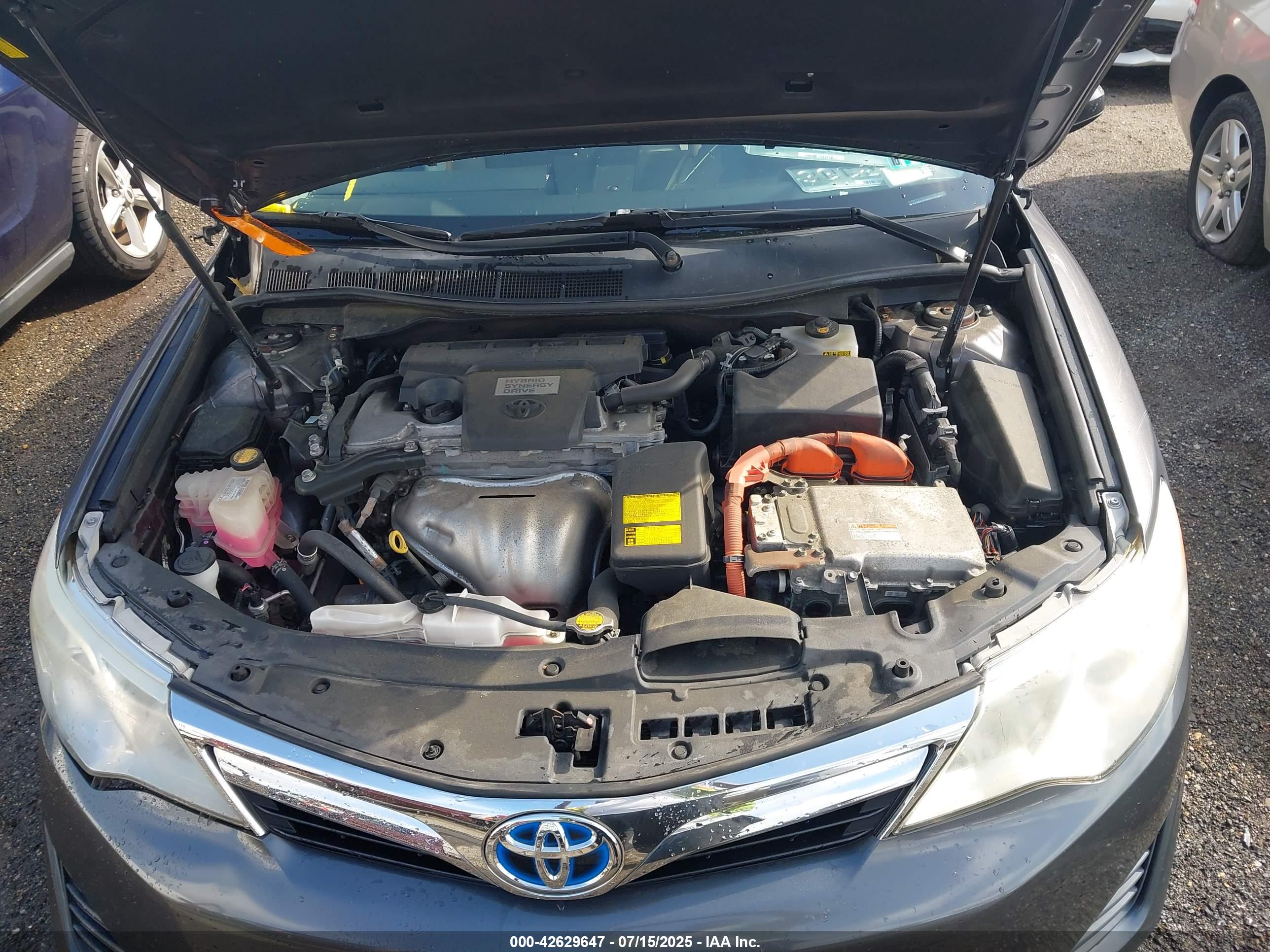 TOYOTA CAMRY image 10