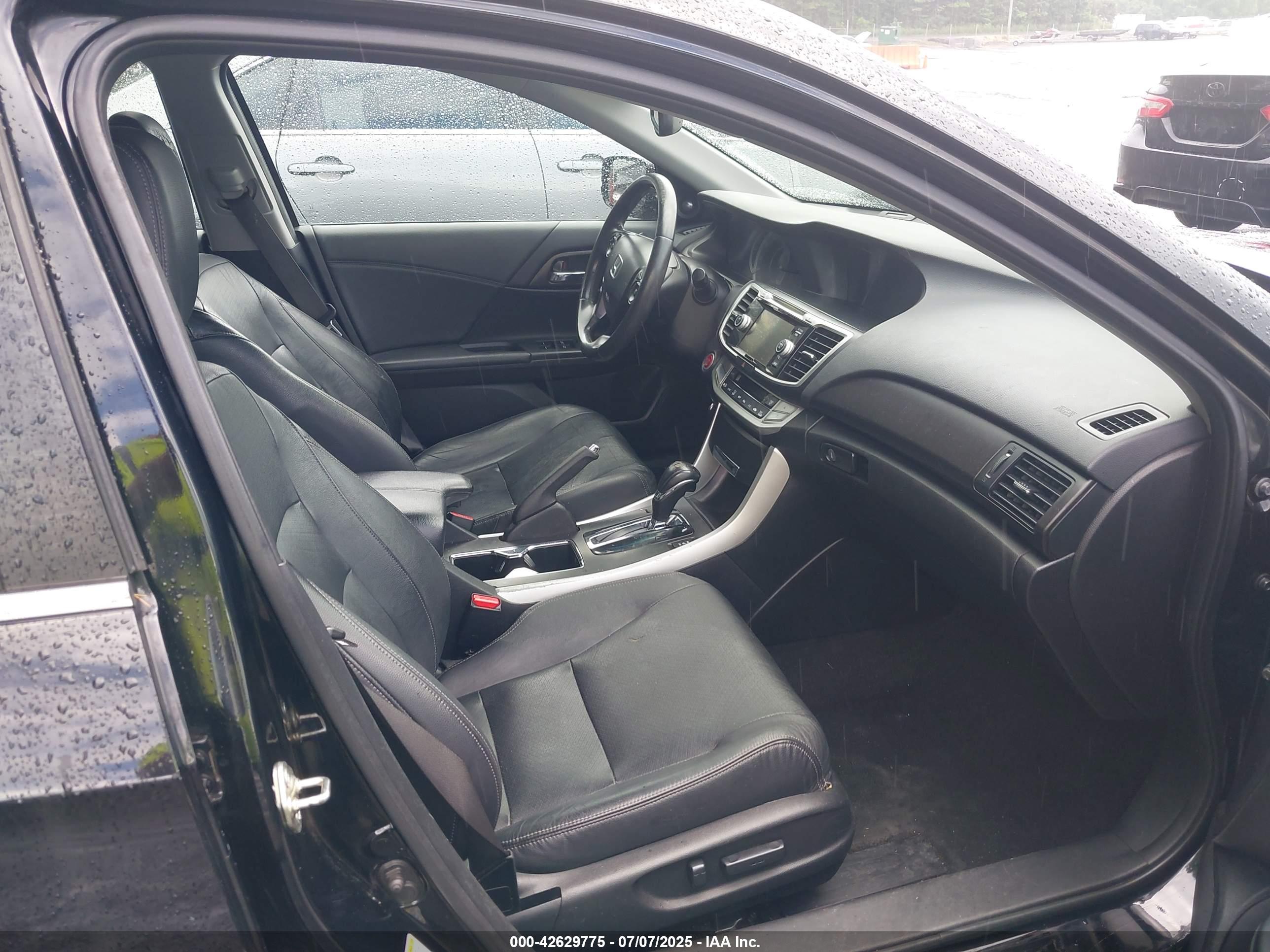 HONDA ACCORD image 5