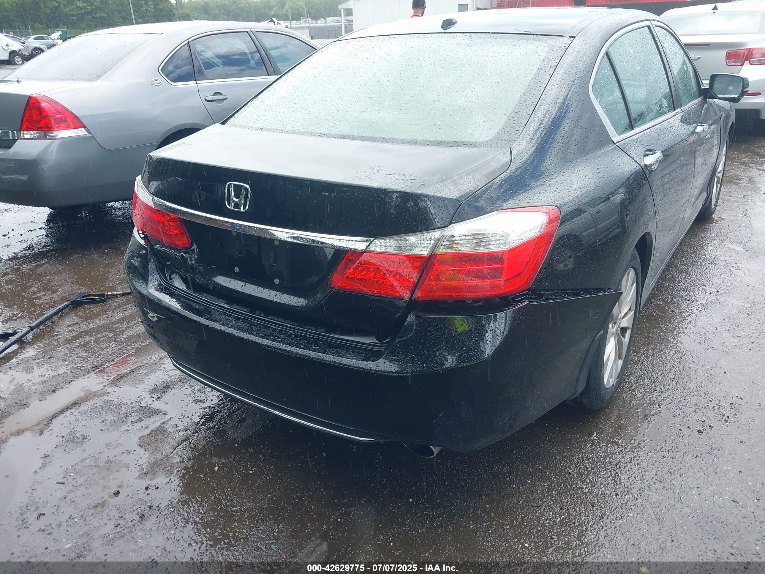 HONDA ACCORD image 6