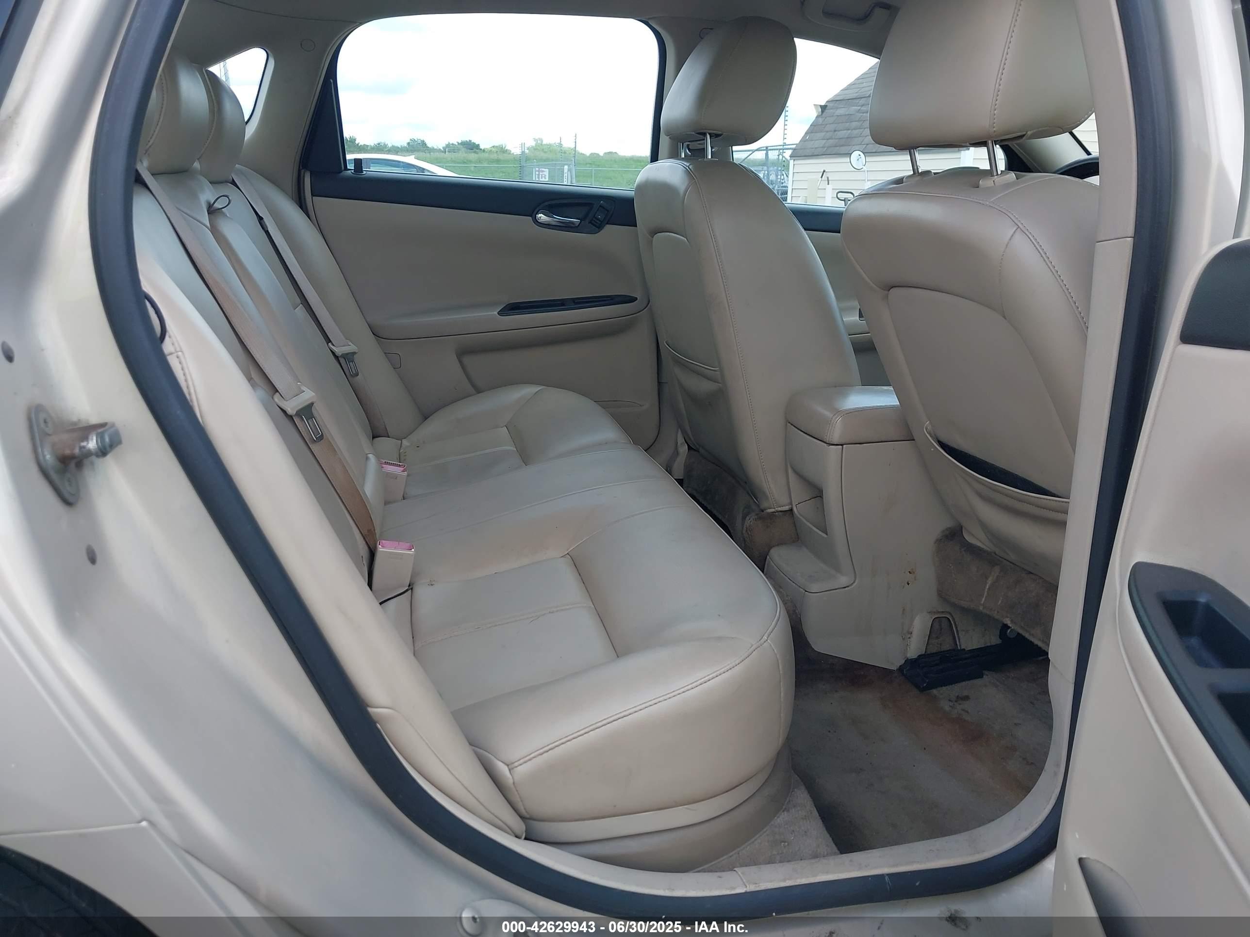 CHEVROLET IMPALA image 8
