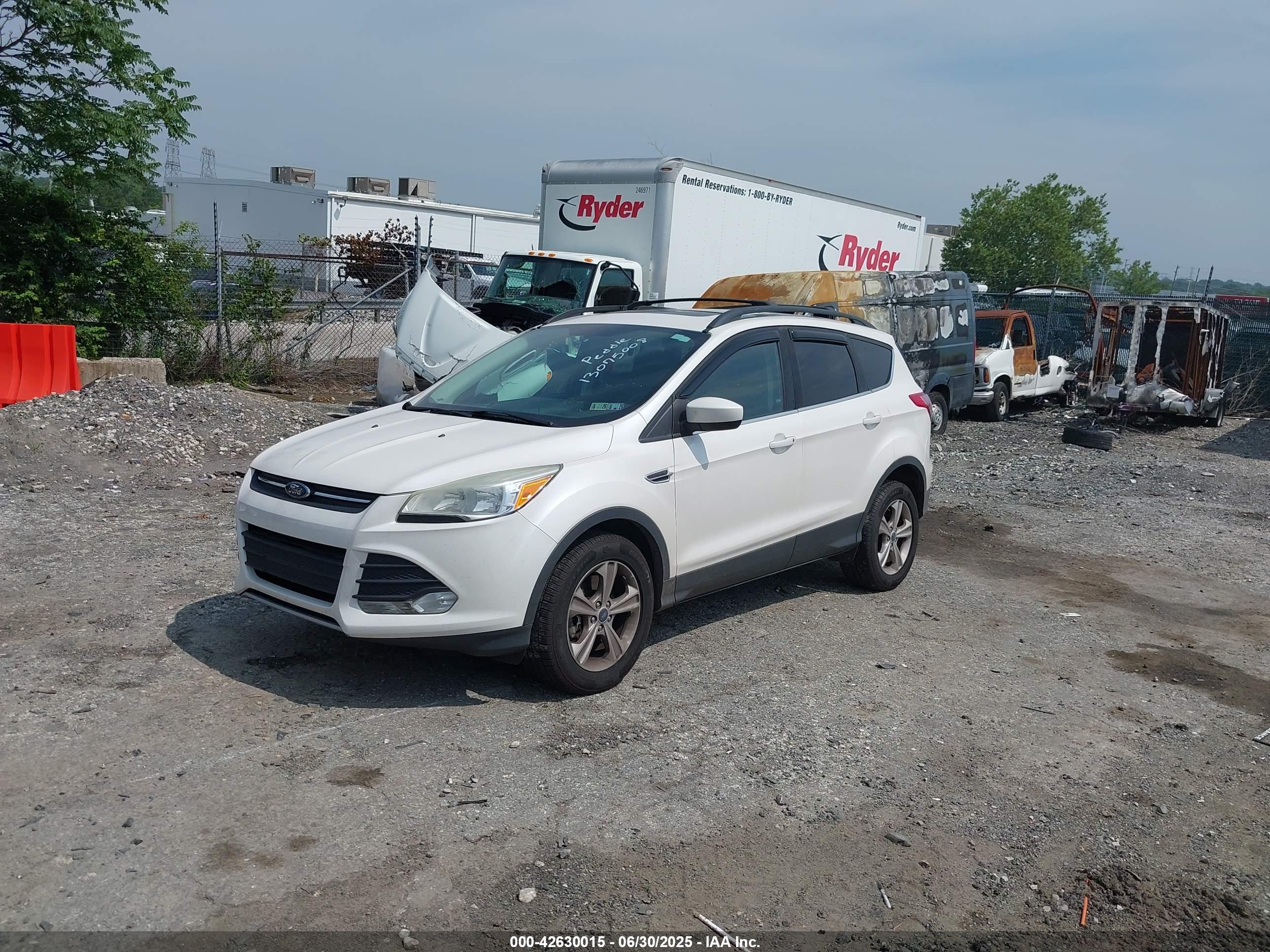 FORD ESCAPE image 6