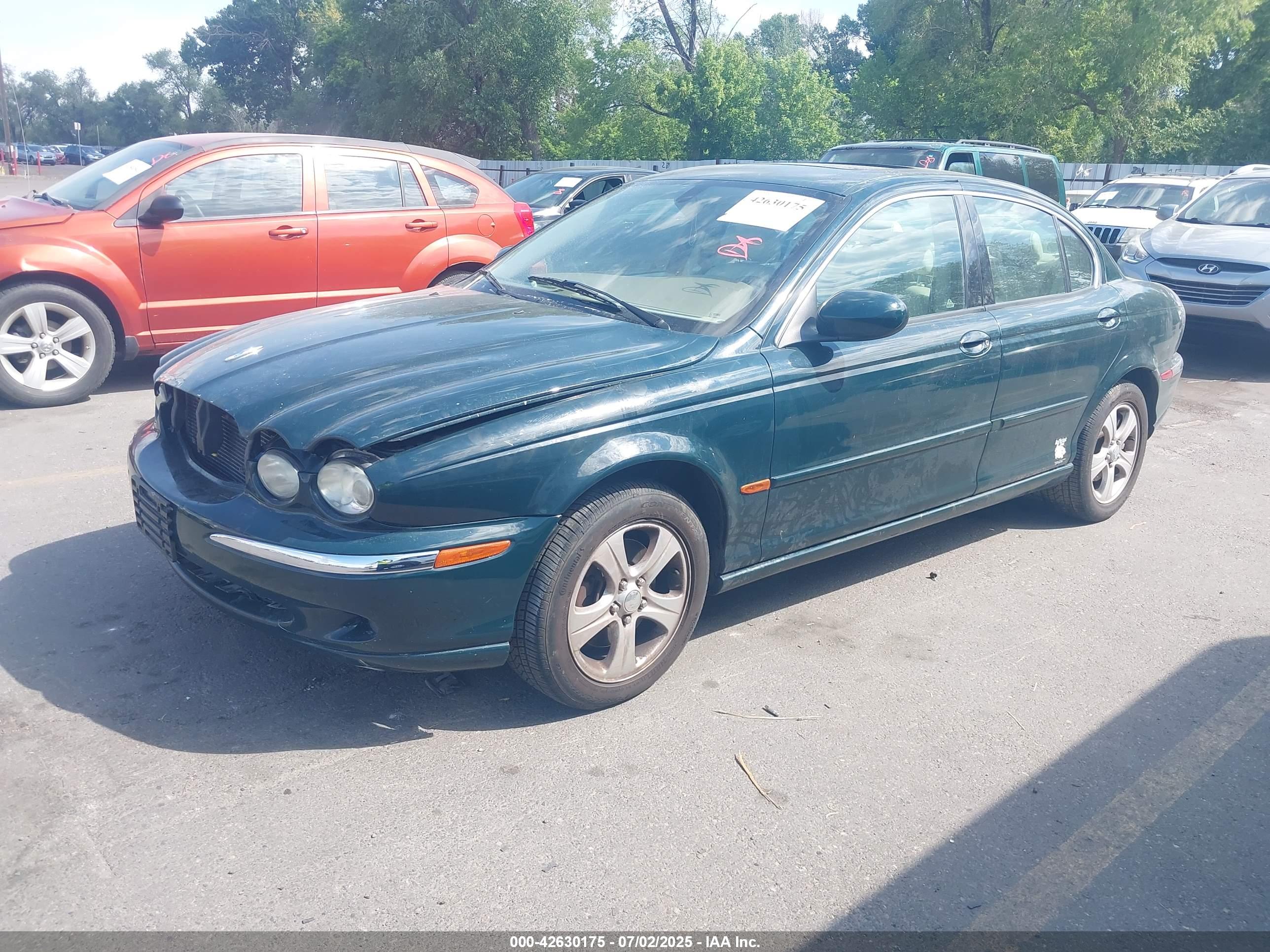 JAGUAR X-TYPE image 2