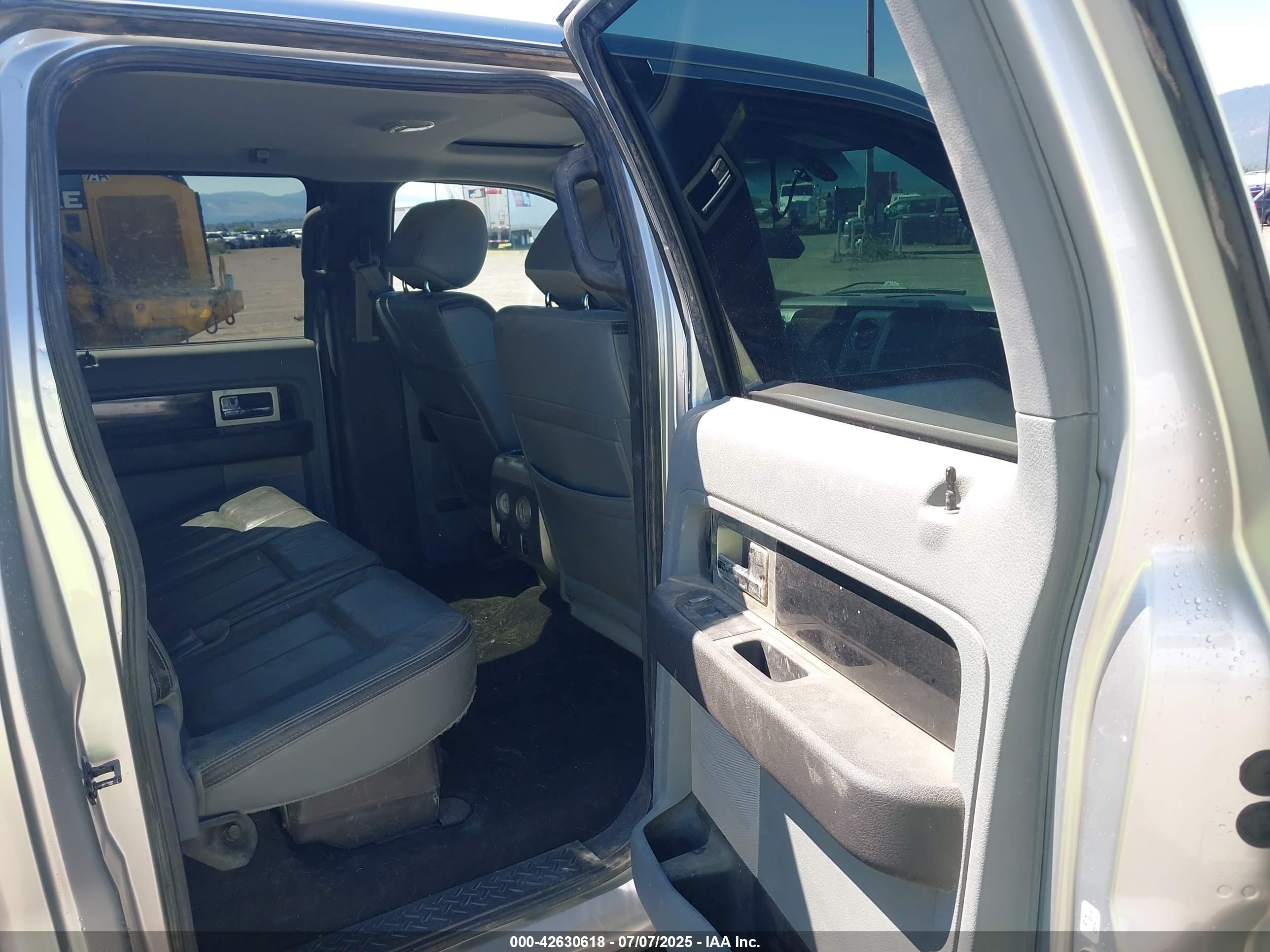 FORD F-150 image 8