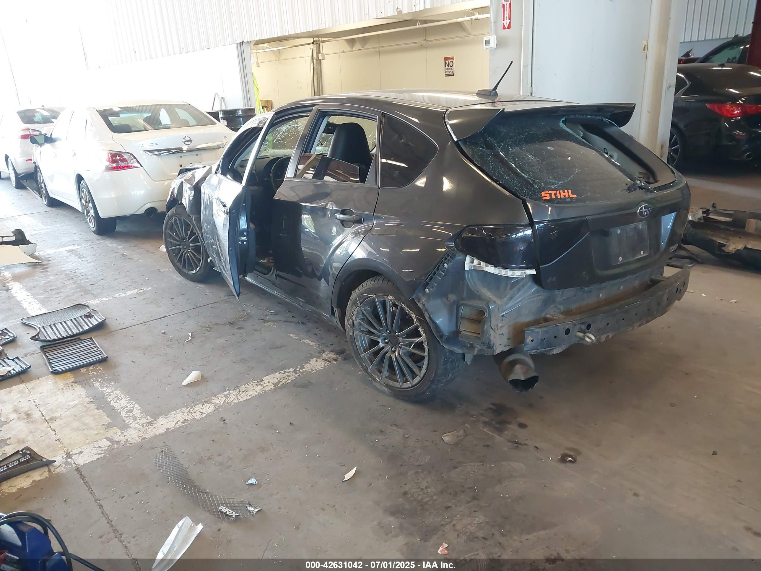 SUBARU IMPREZA image 3