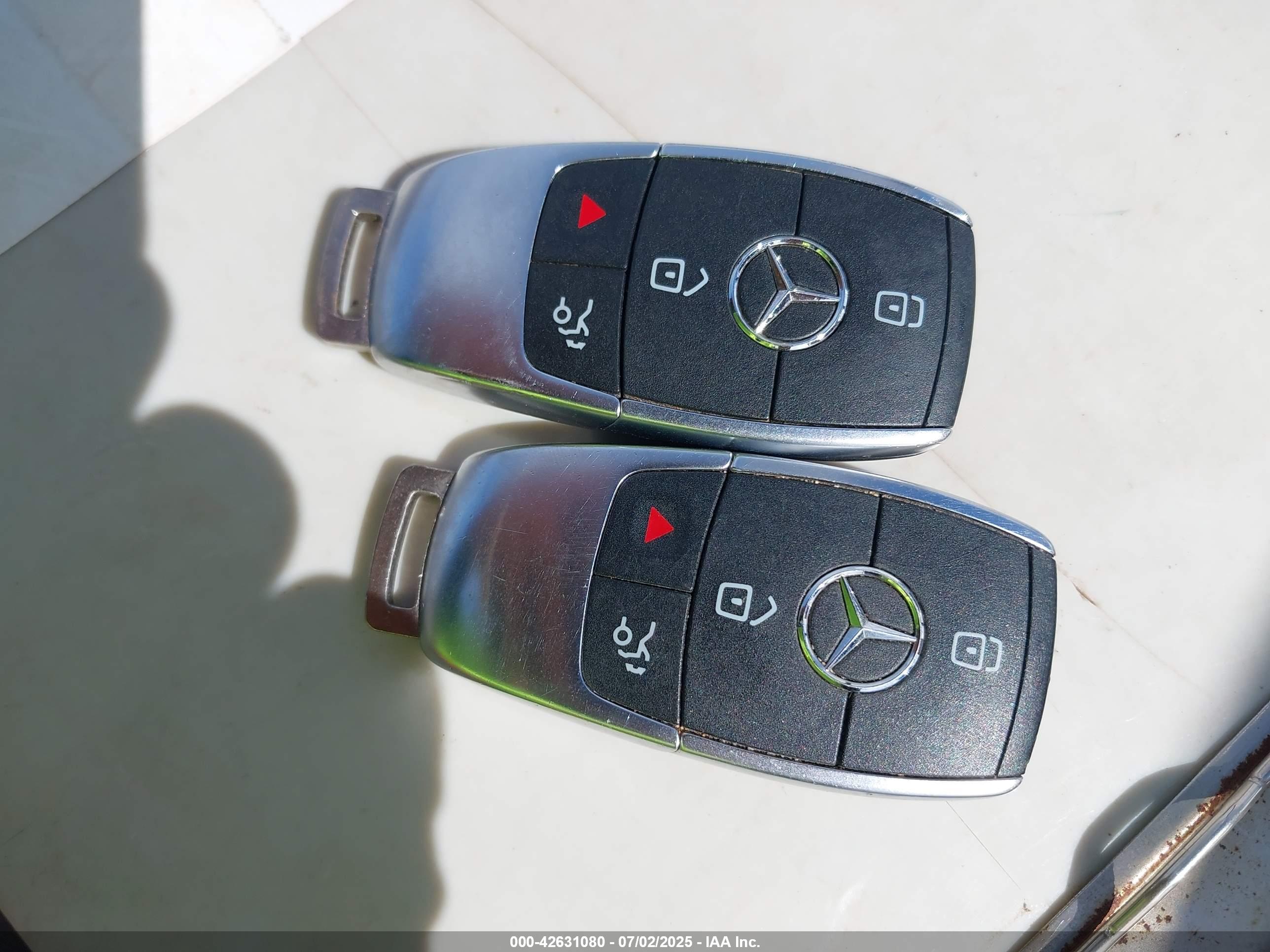 MERCEDES-BENZ CLA image 11