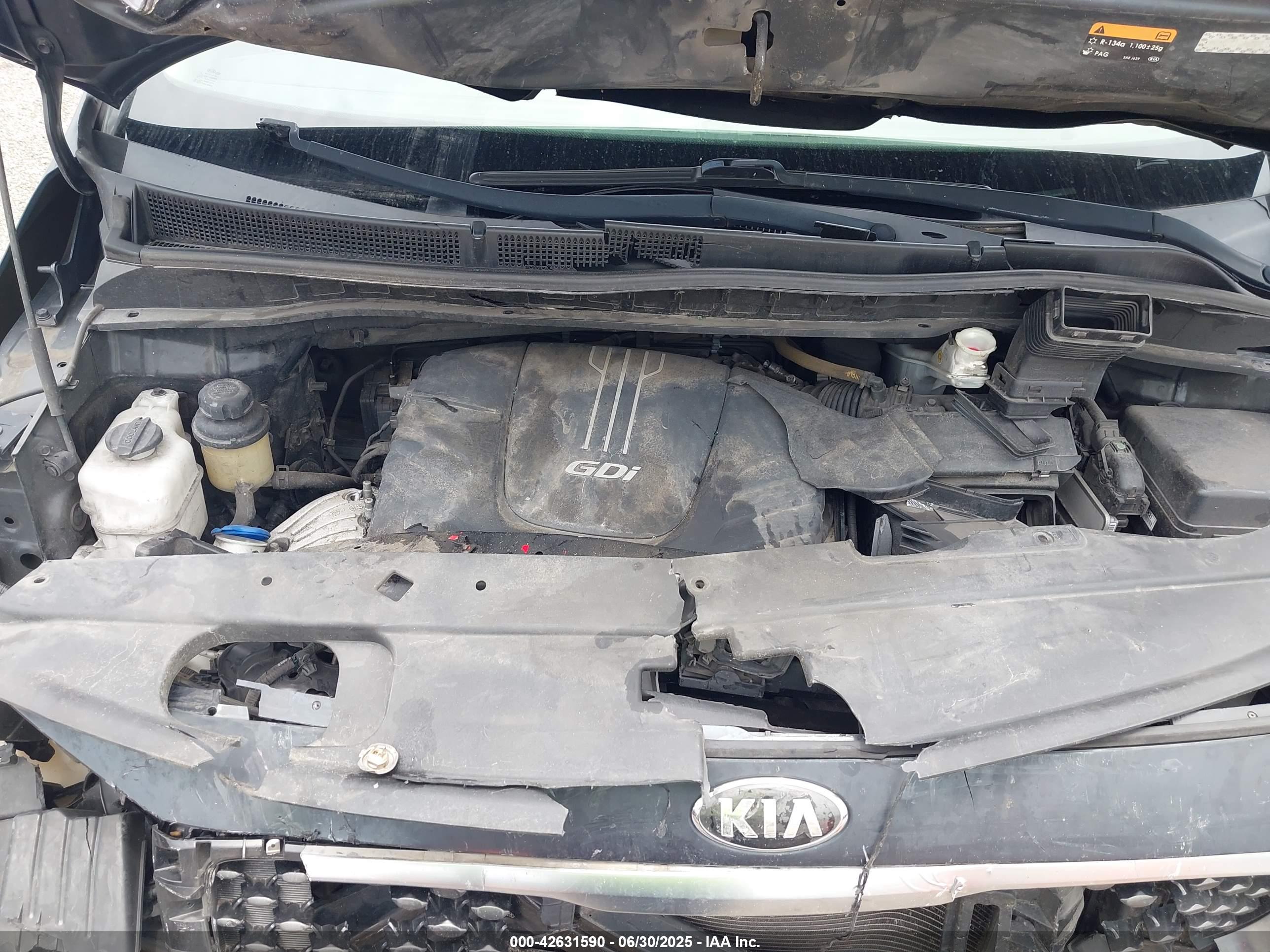 KIA SEDONA image 10