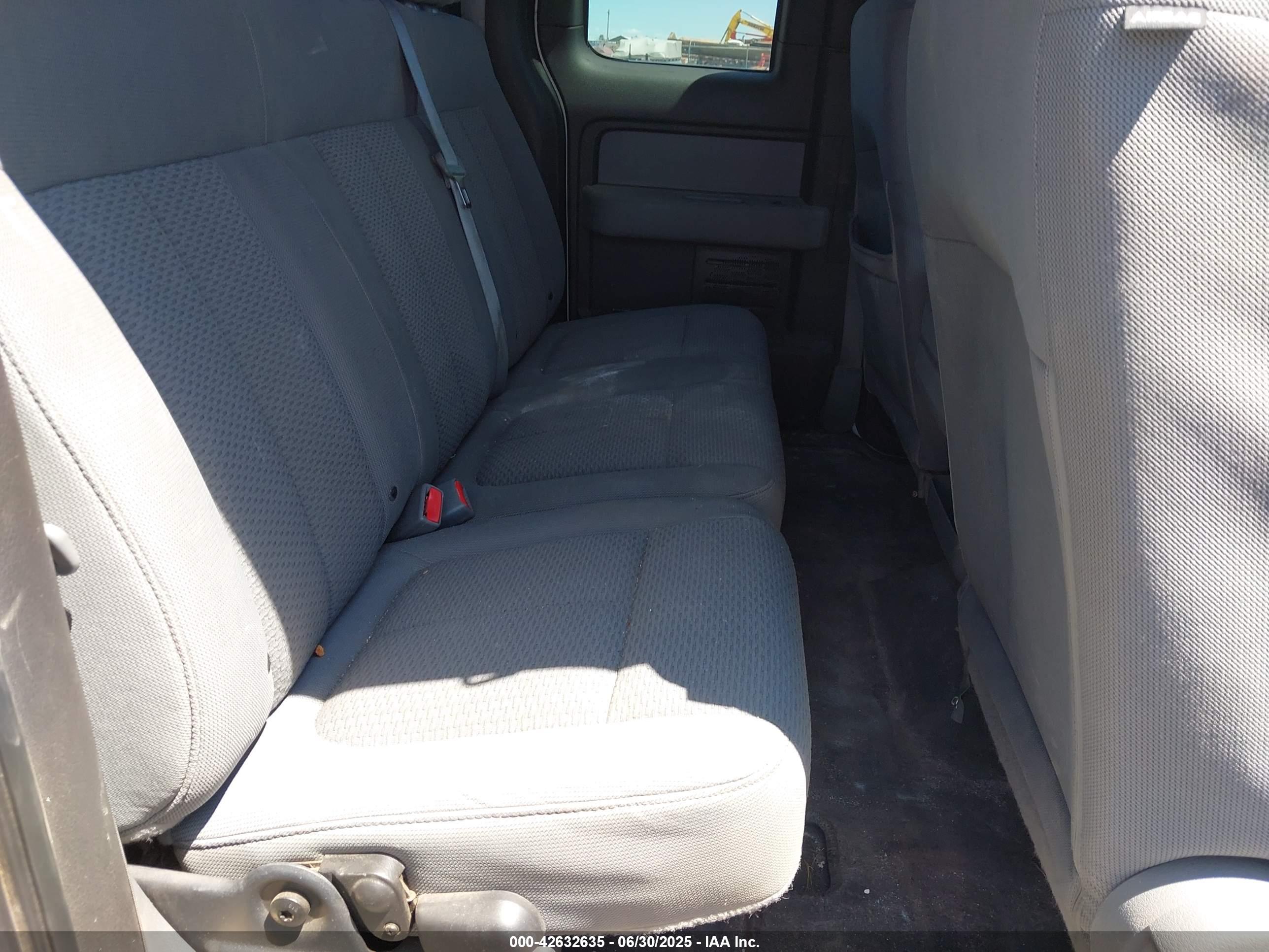 FORD F-150 image 8