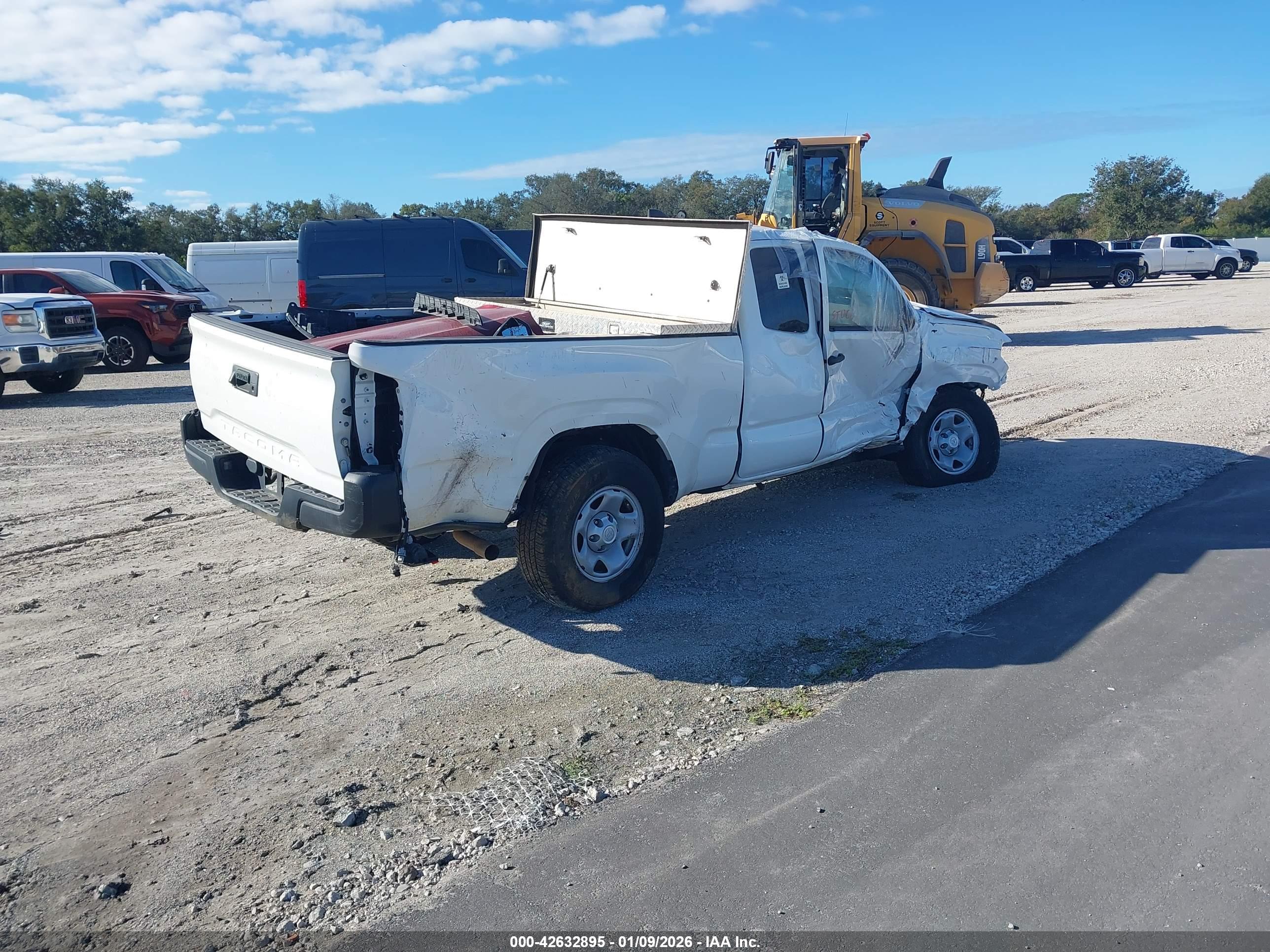 TOYOTA TACOMA image 4