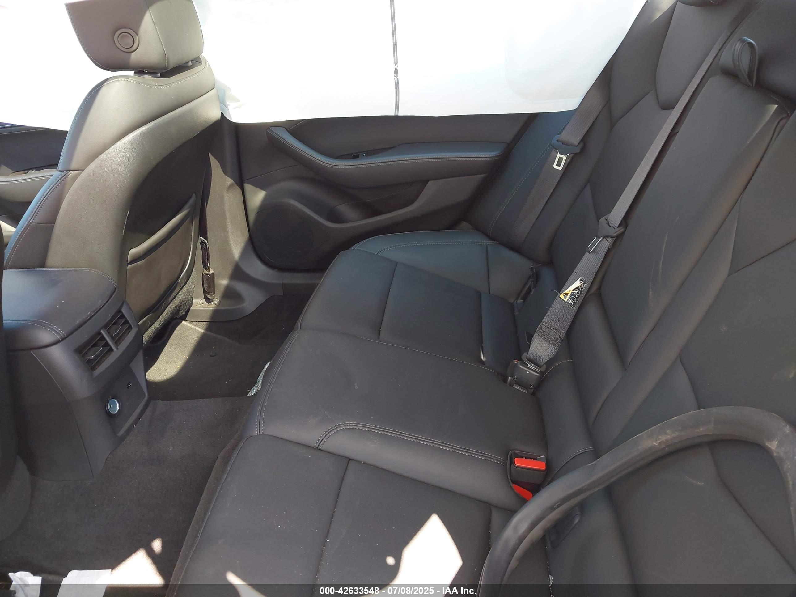 CADILLAC CT5 image 8