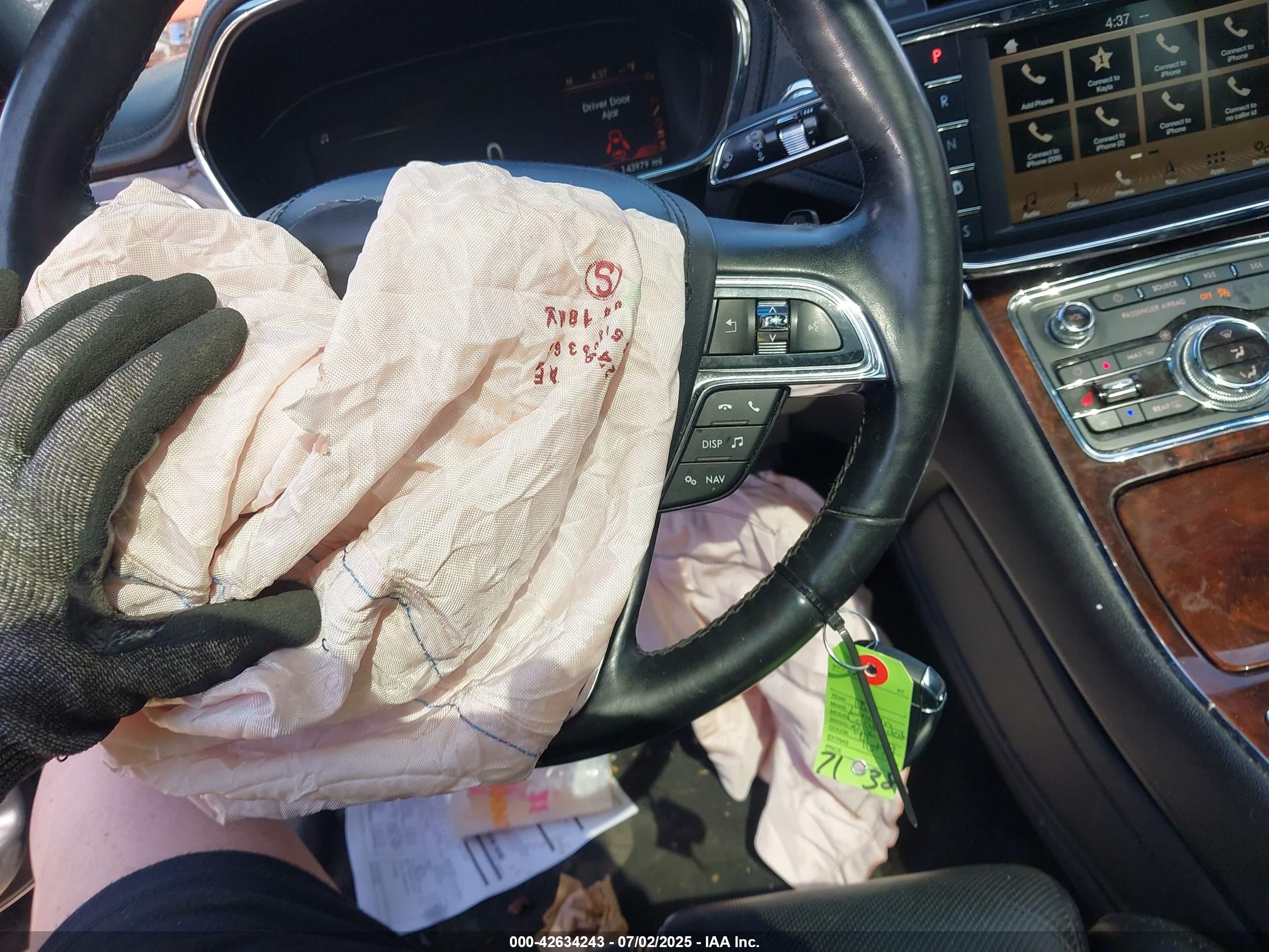 LINCOLN CONTINENTAL image 11