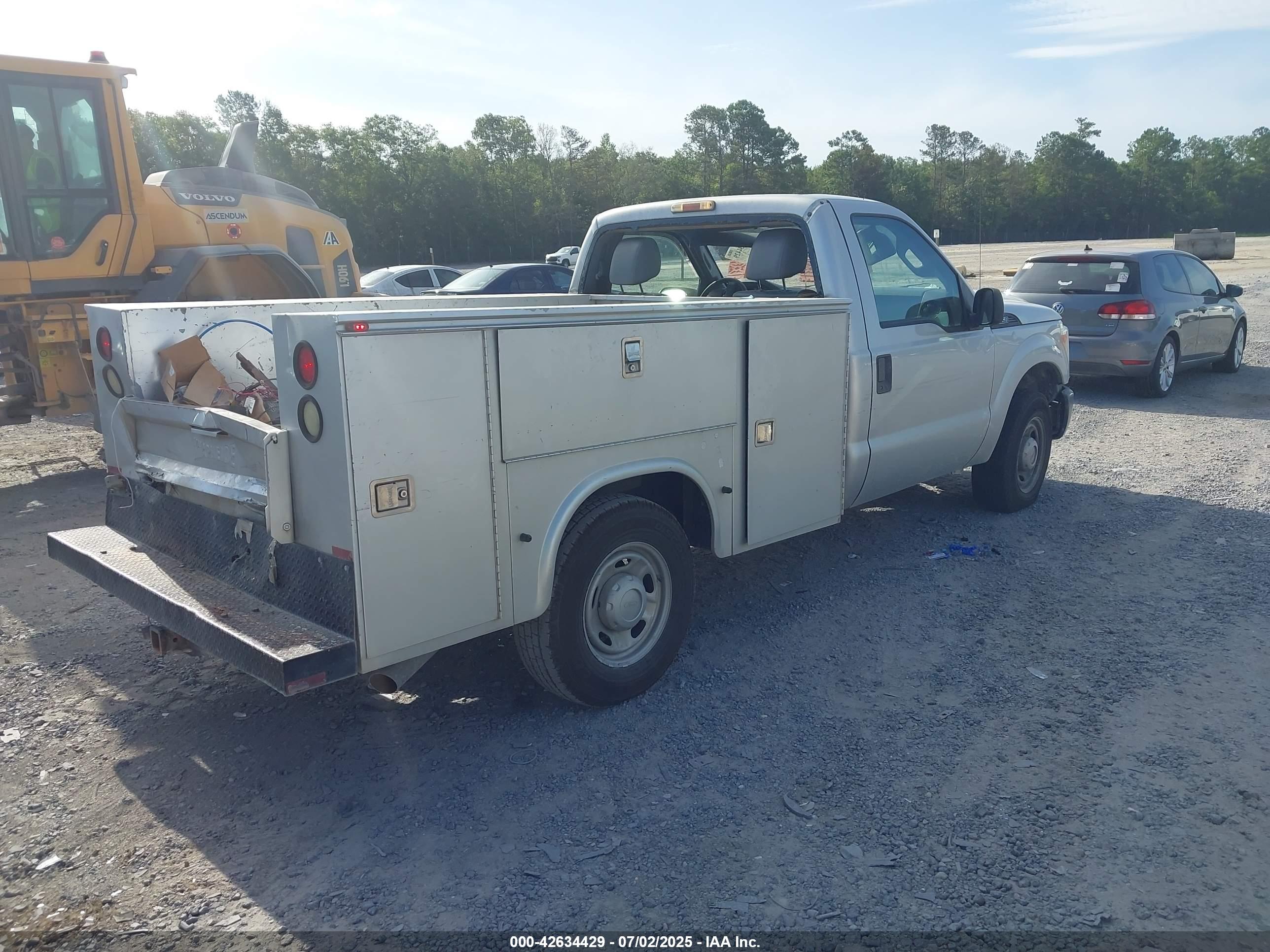 FORD F-250 image 4