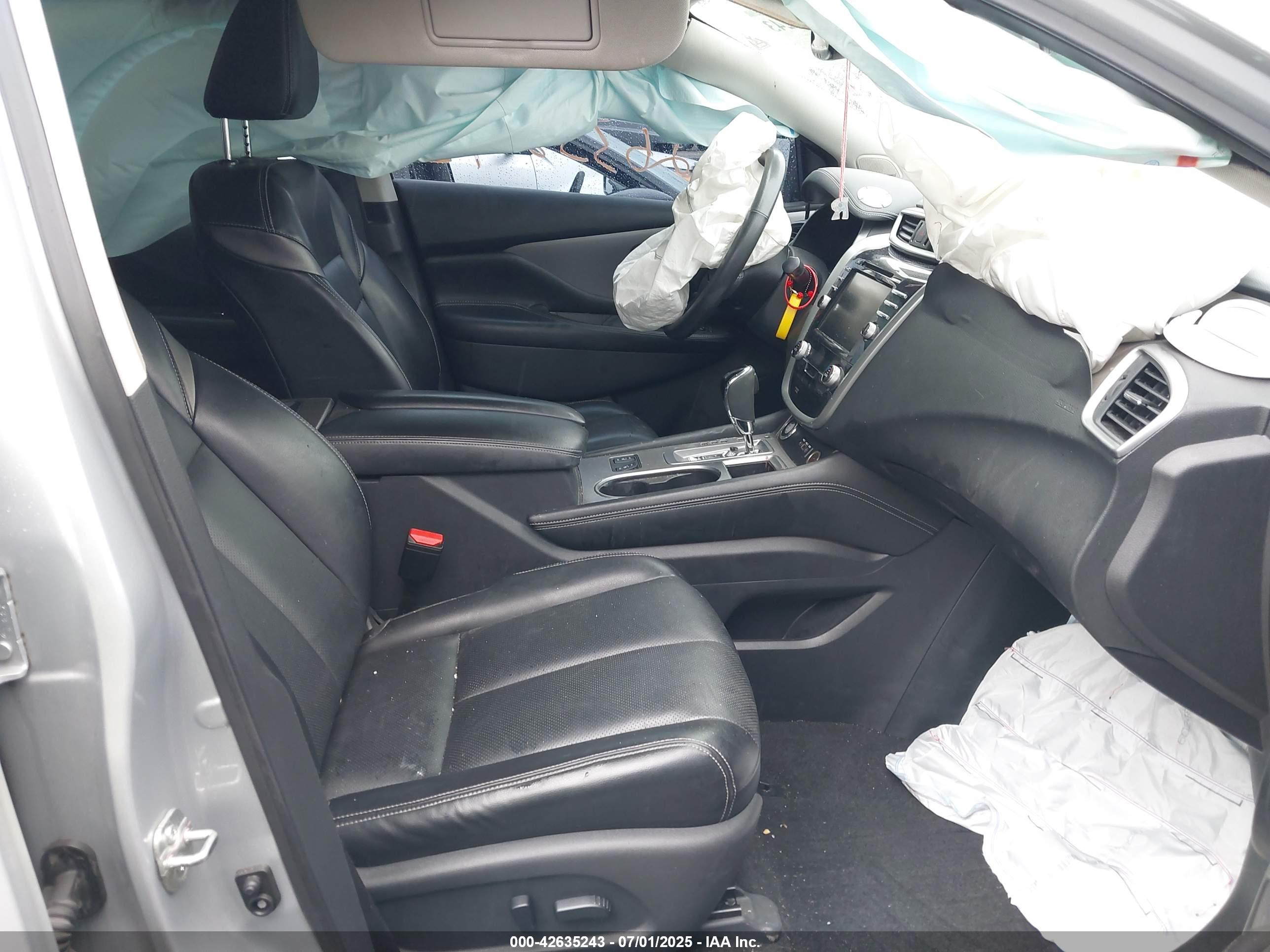 NISSAN MURANO image 5