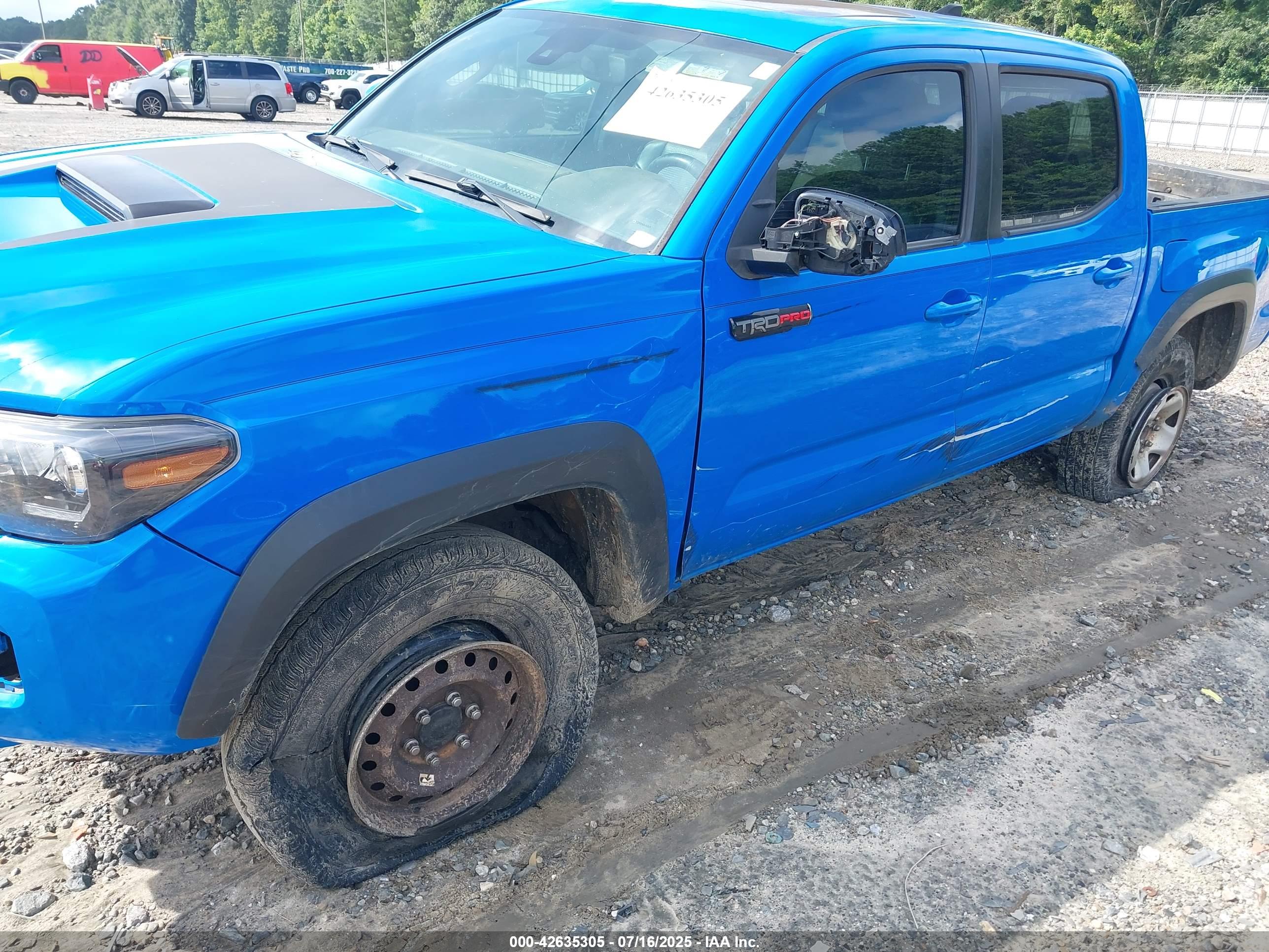 TOYOTA TACOMA image 6