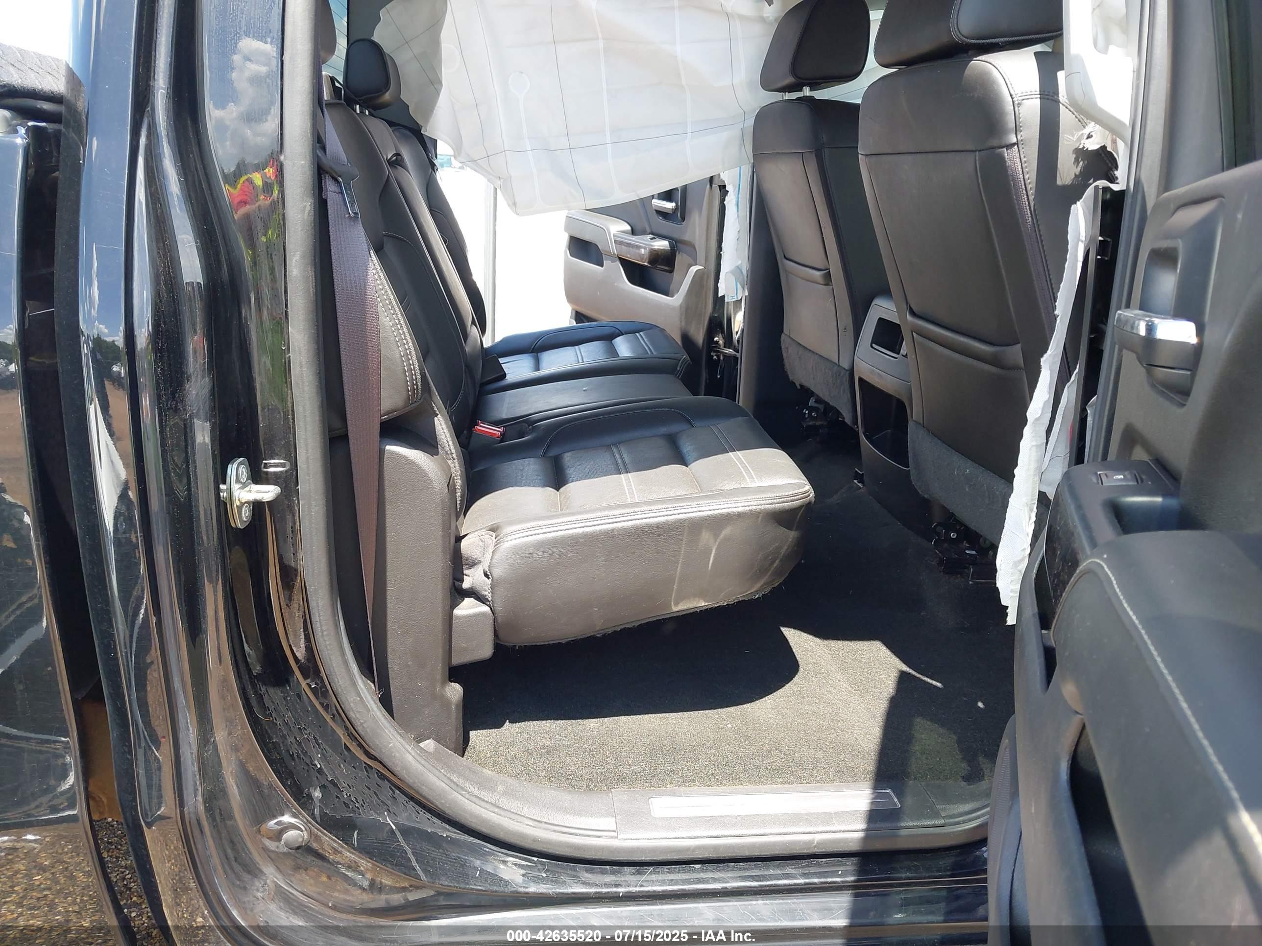 GMC SIERRA image 8