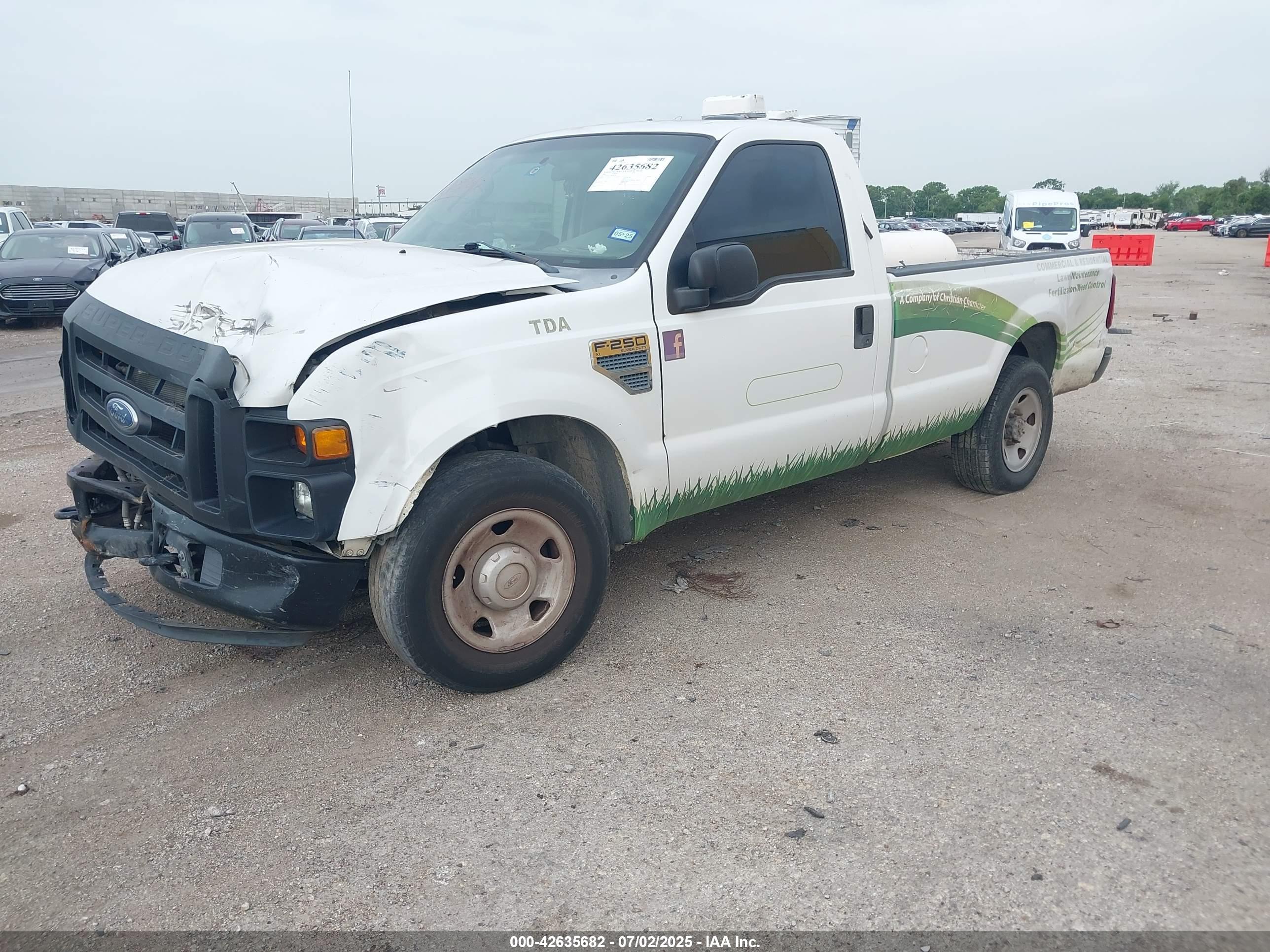 FORD F-250 image 2