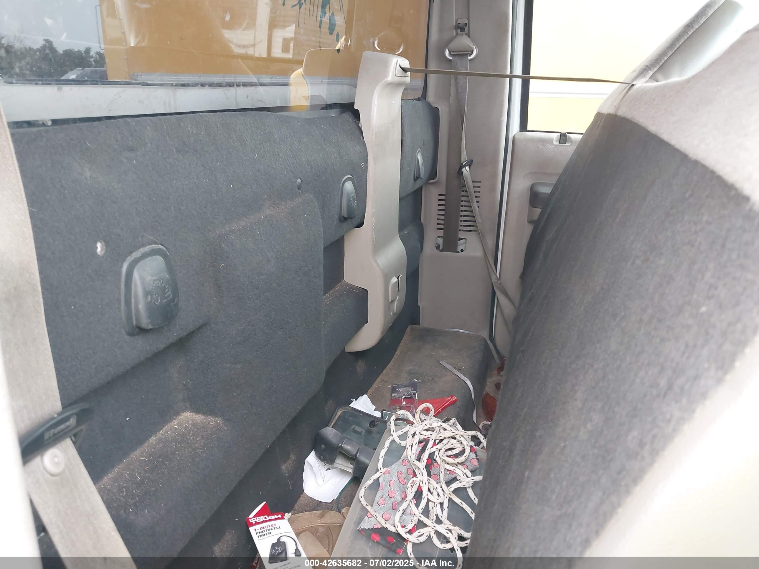 FORD F-250 image 8