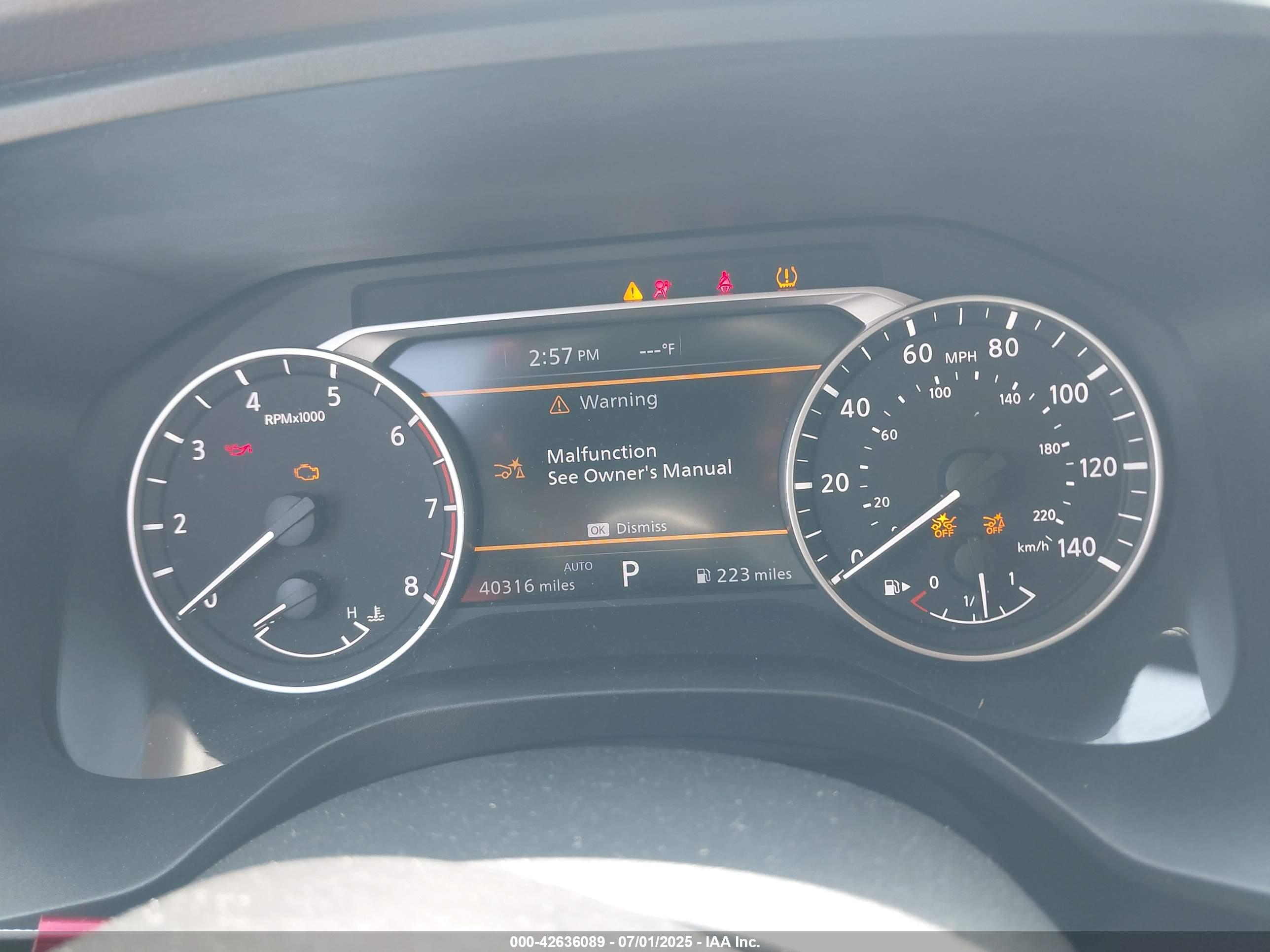 NISSAN ROGUE image 7
