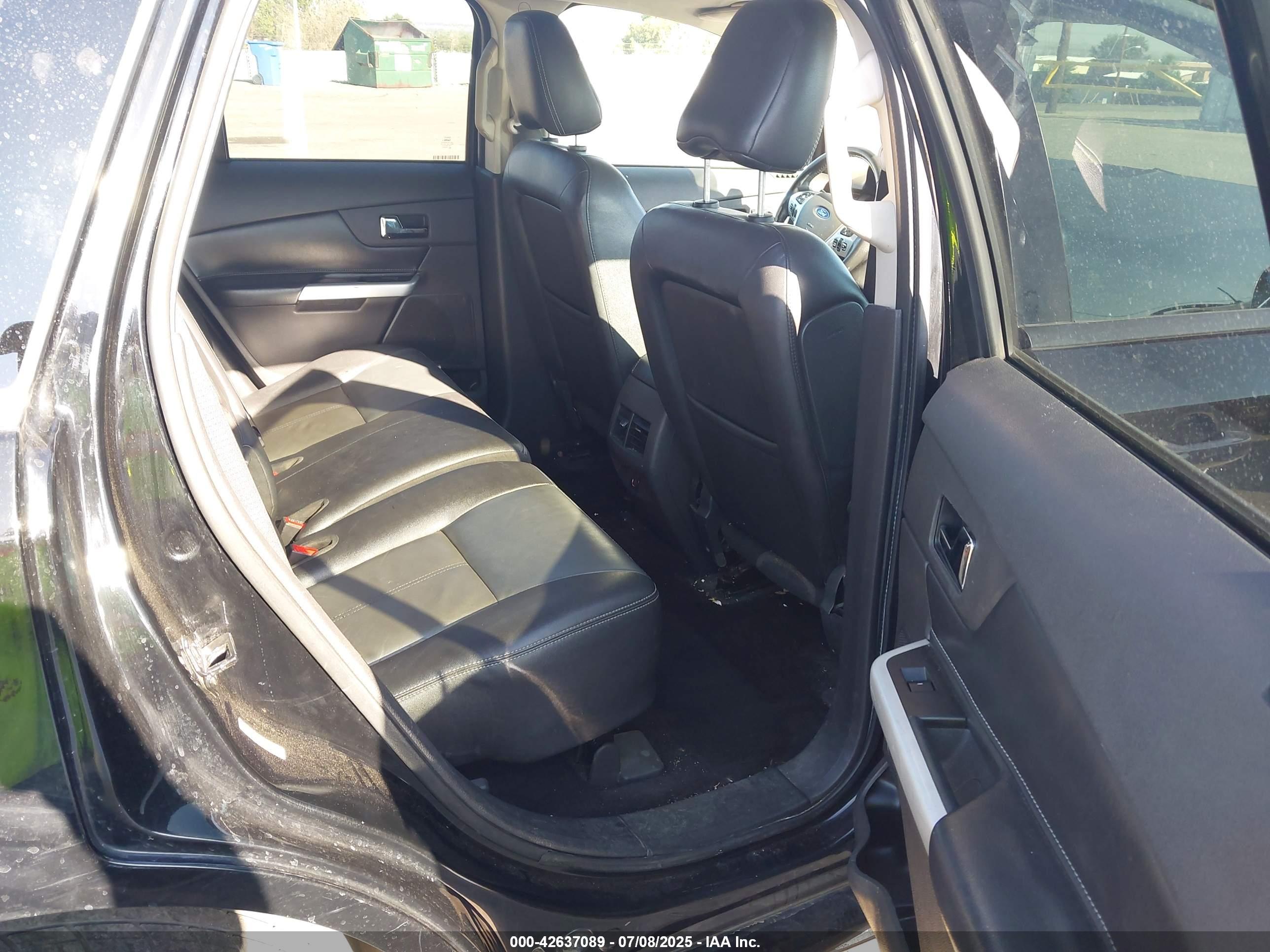 FORD EDGE image 8