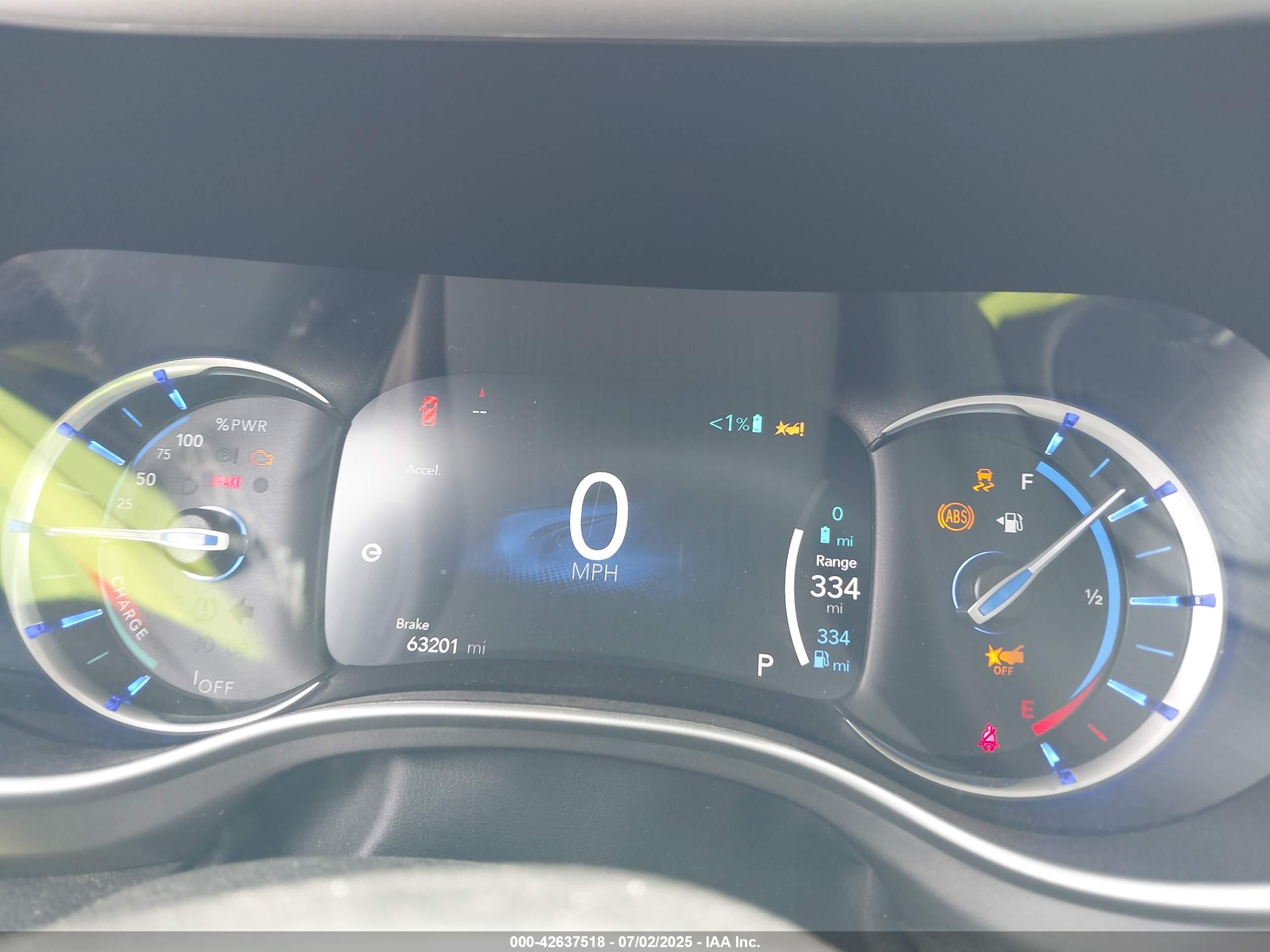 CHRYSLER PACIFICA image 7