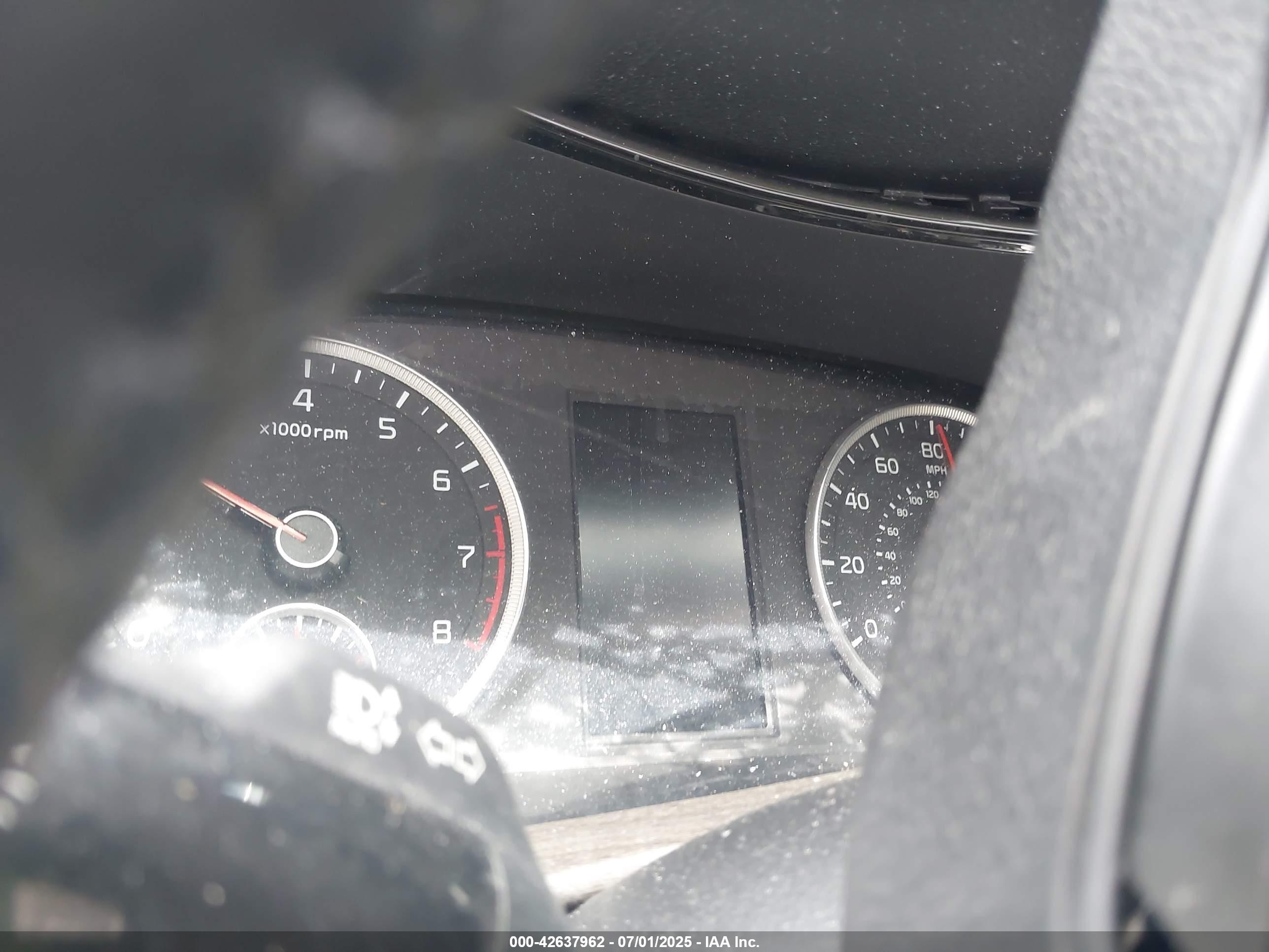KIA K5 image 7