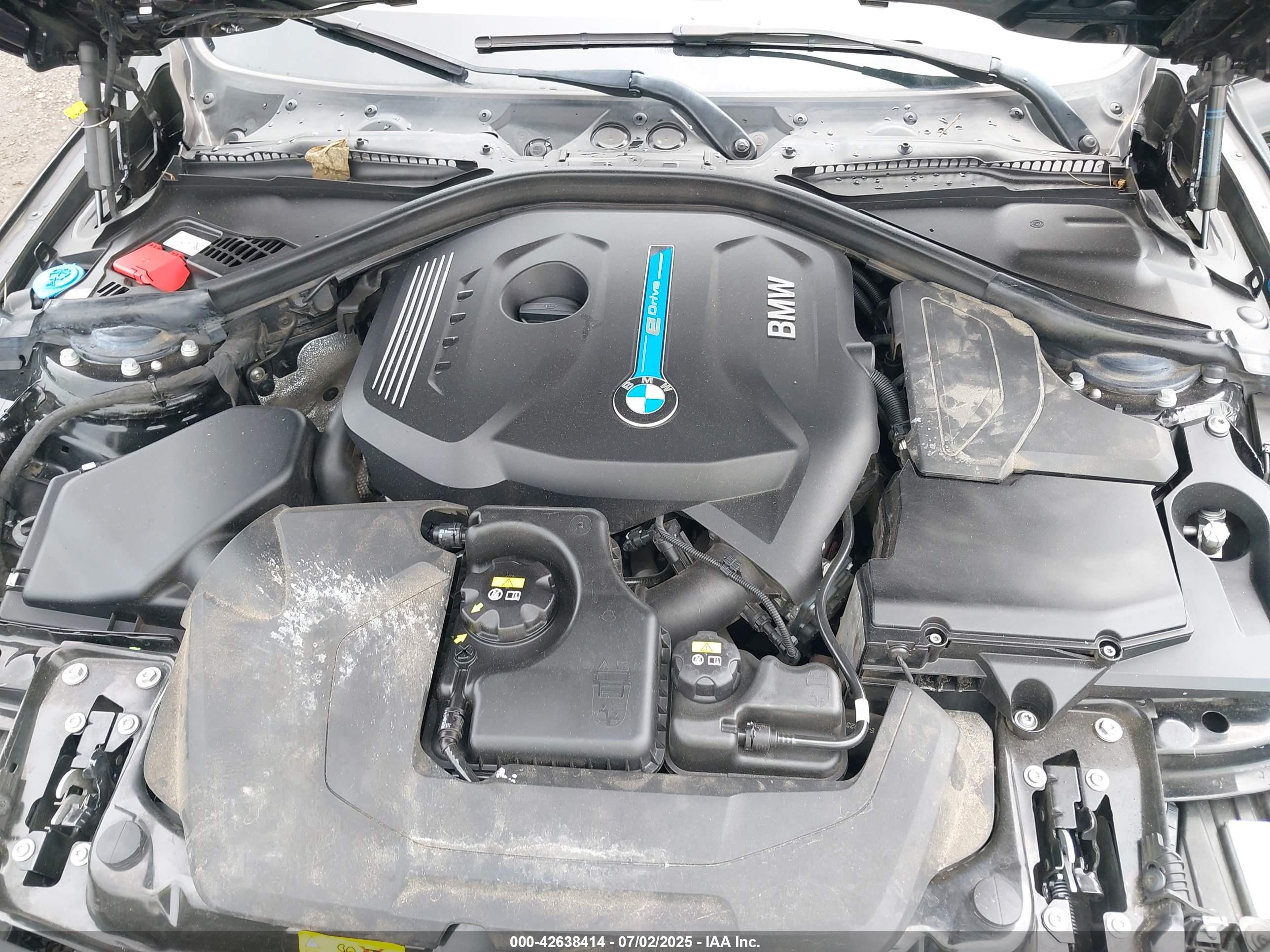 BMW 330E image 10