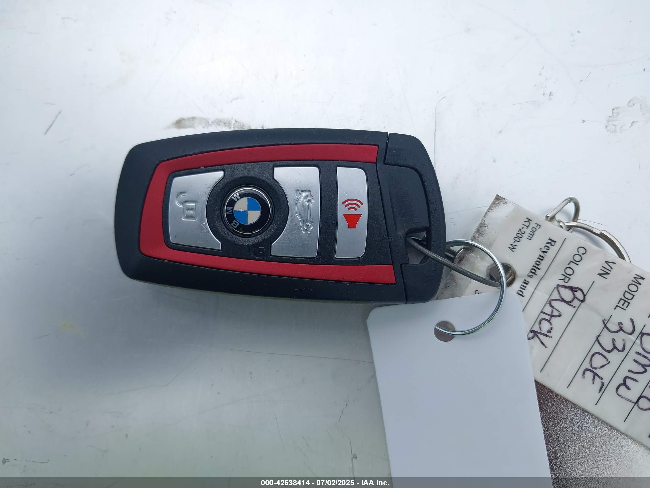 BMW 330E image 11