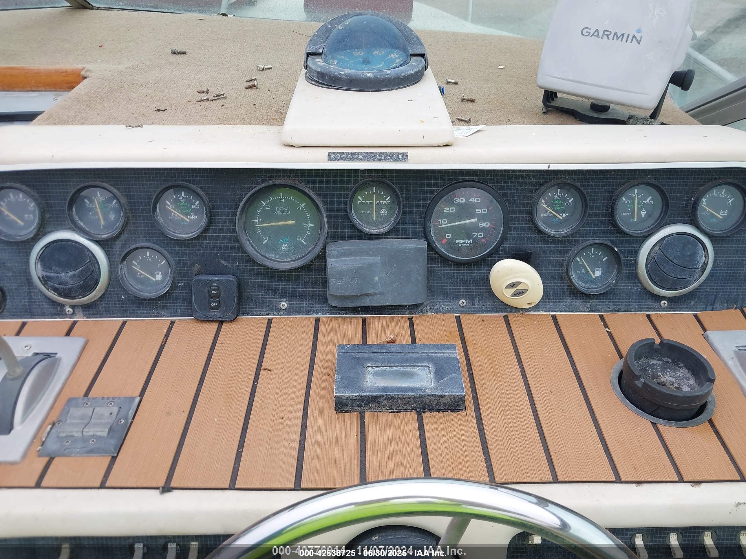 SEA RAY image 7