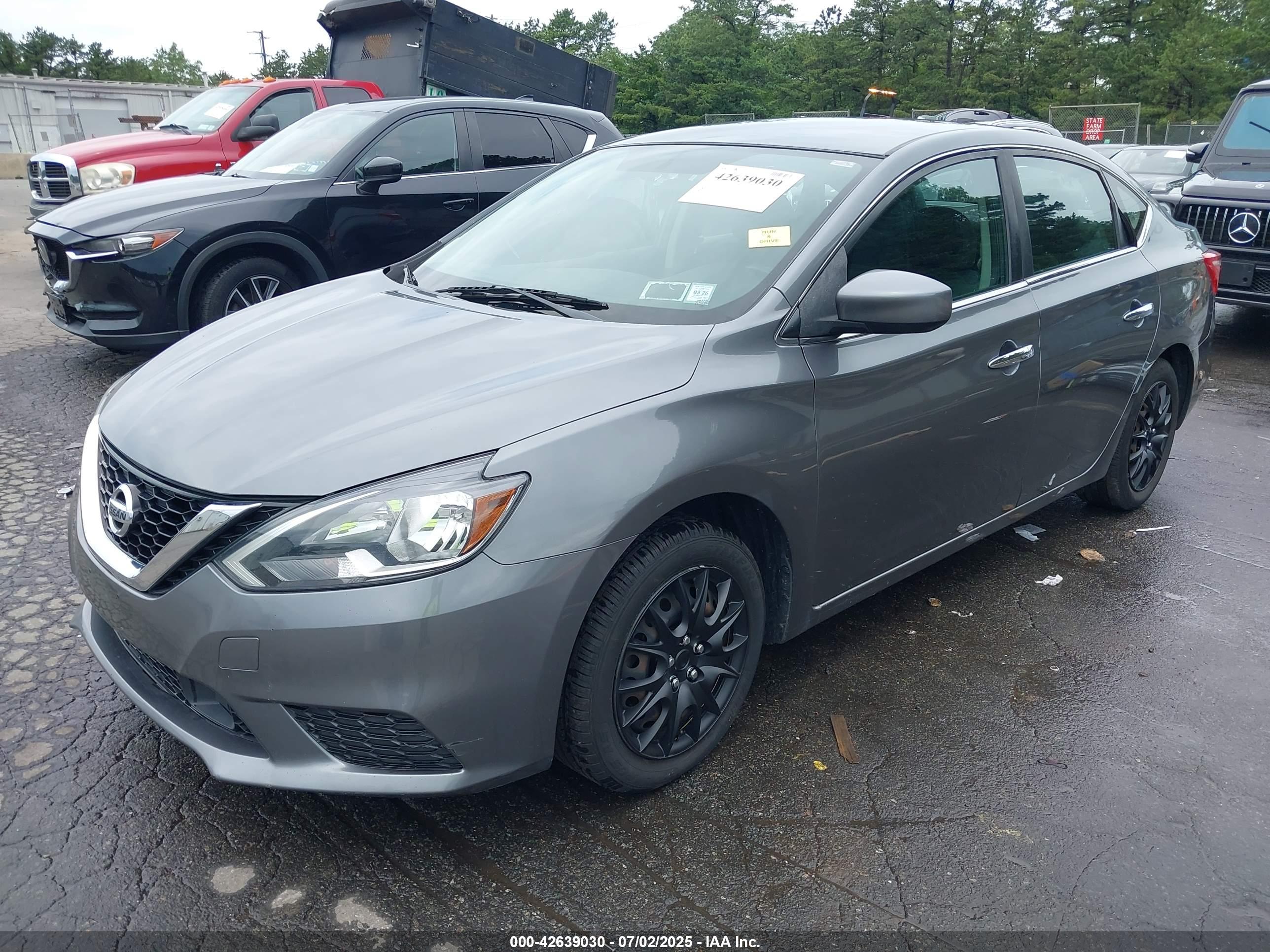 NISSAN SENTRA image 2
