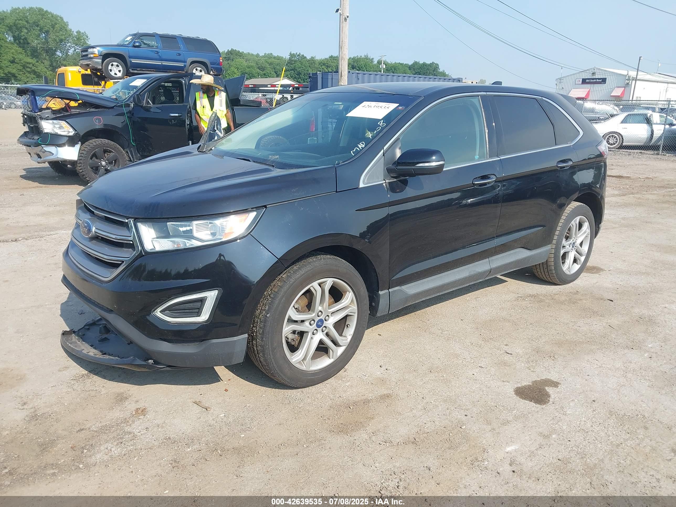 FORD EDGE image 2