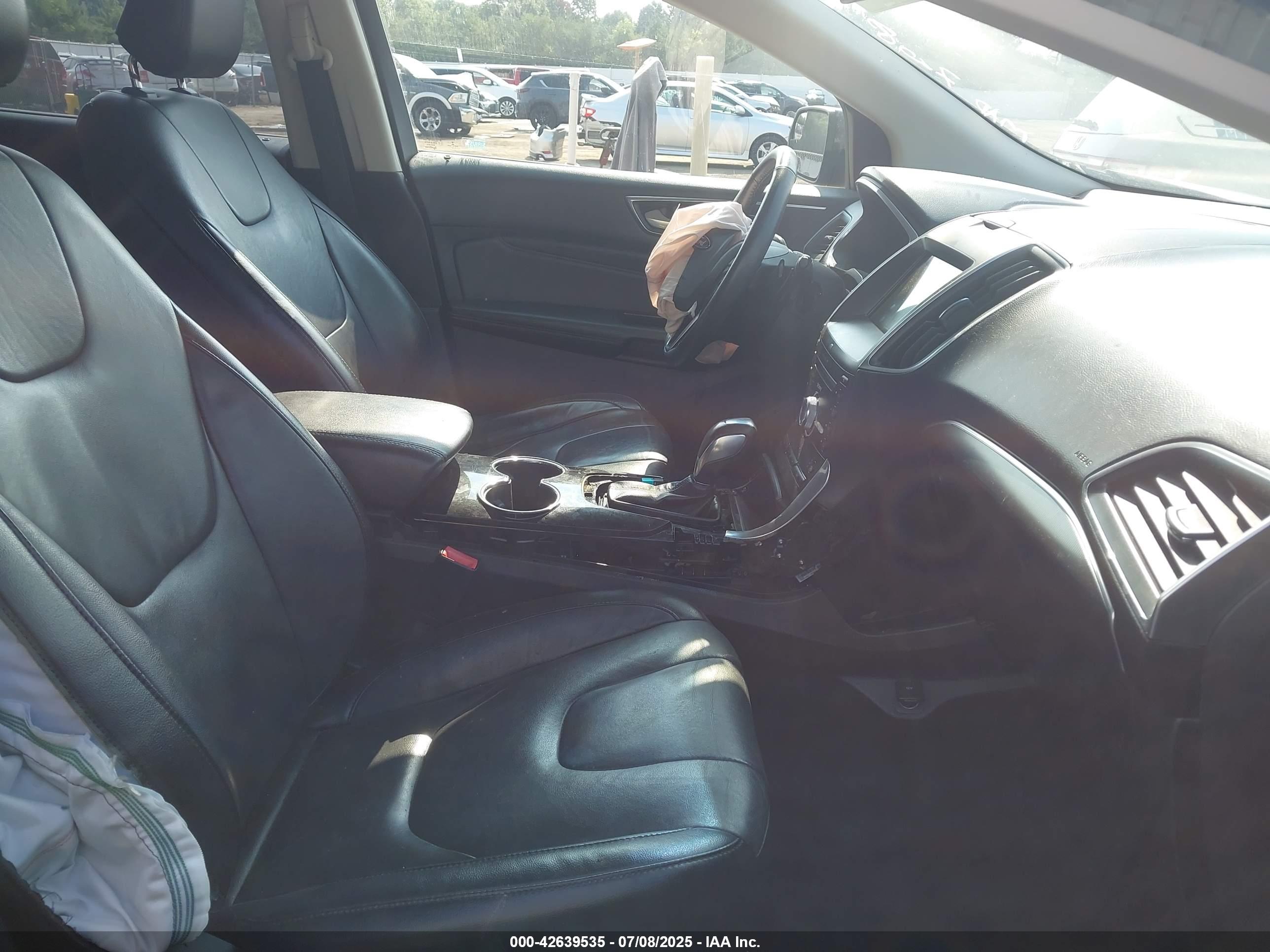 FORD EDGE image 5
