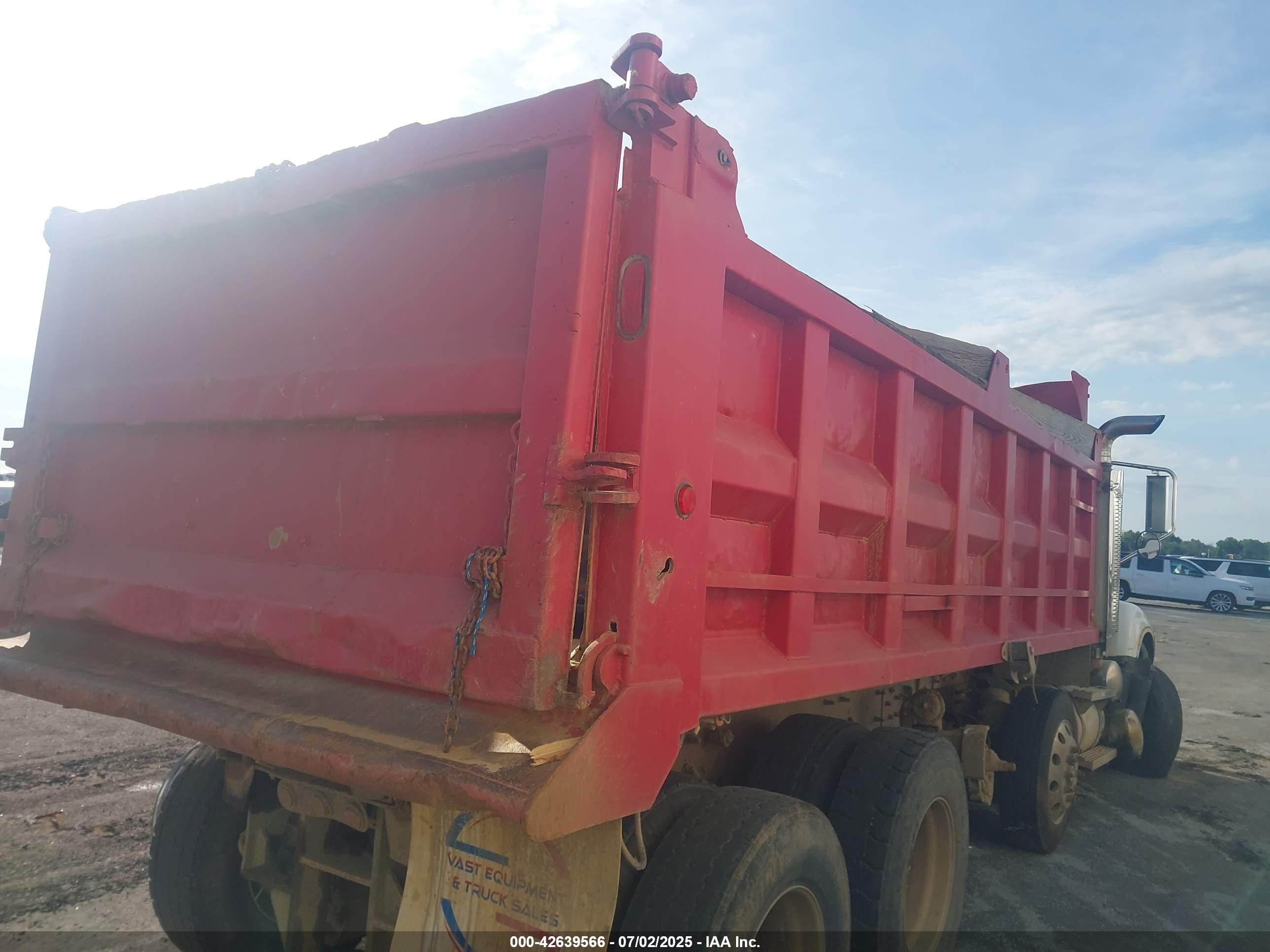 MACK 700 image 4