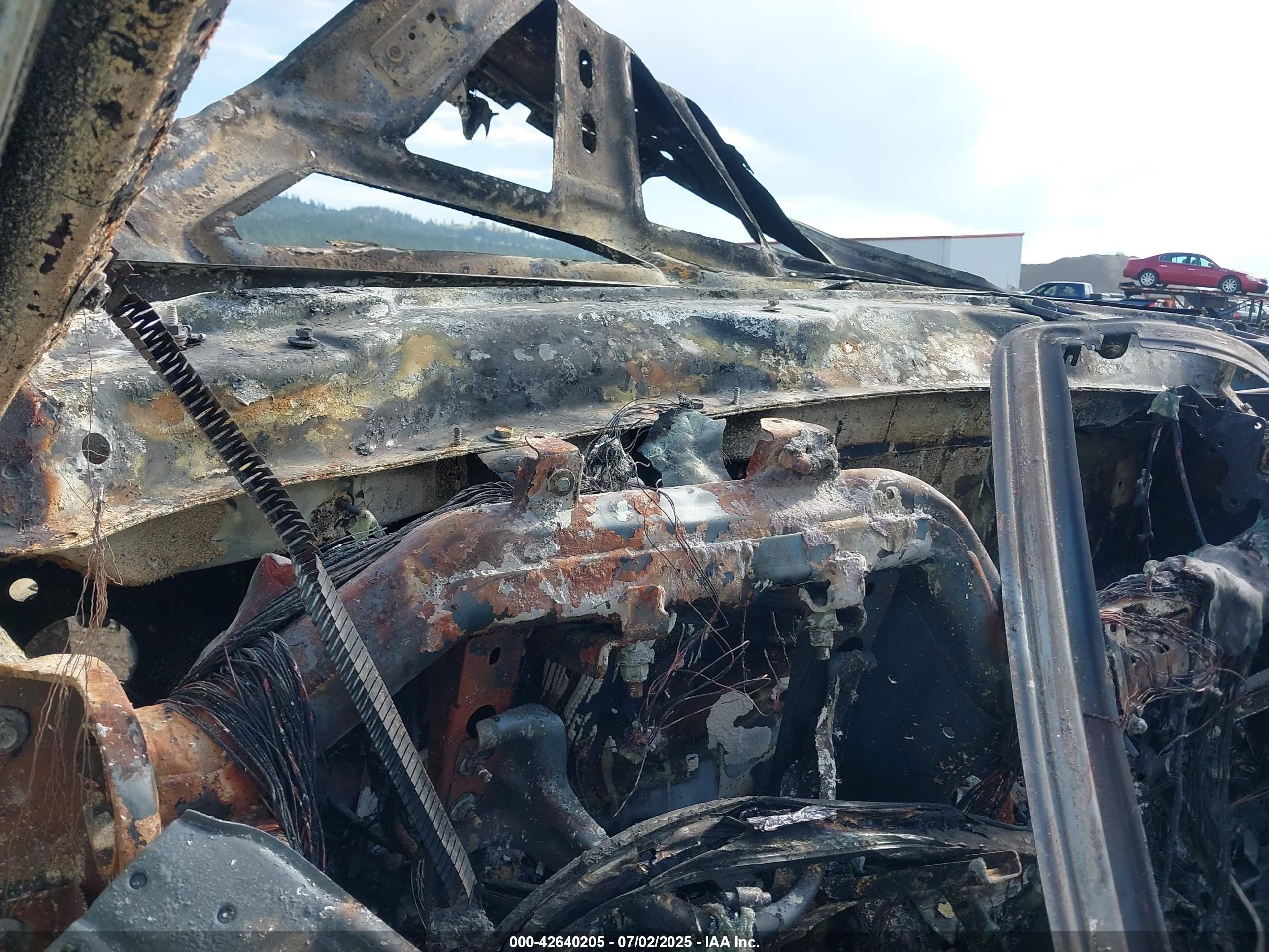 GMC YUKON image 7