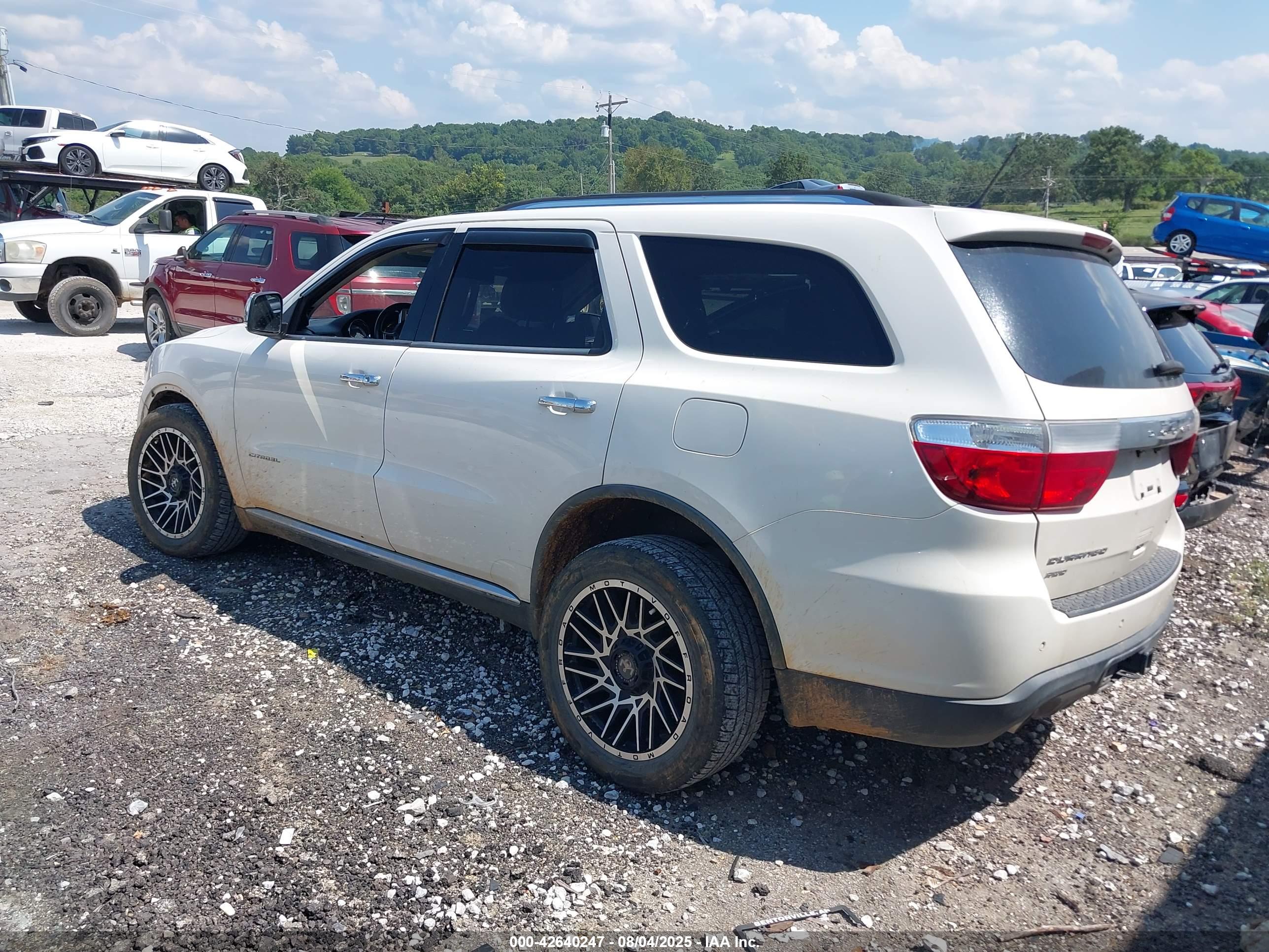 DODGE DURANGO image 3