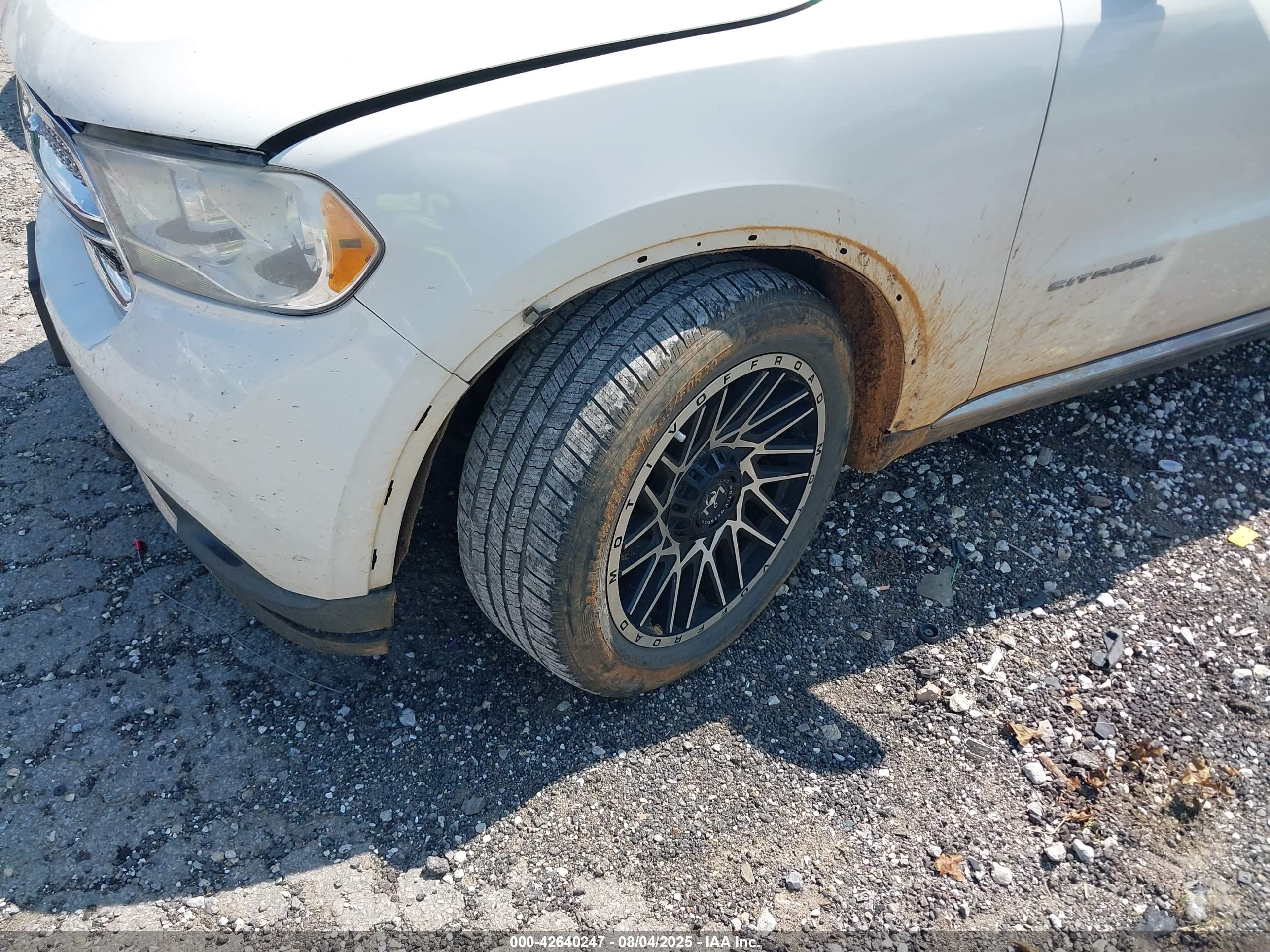 DODGE DURANGO image 6