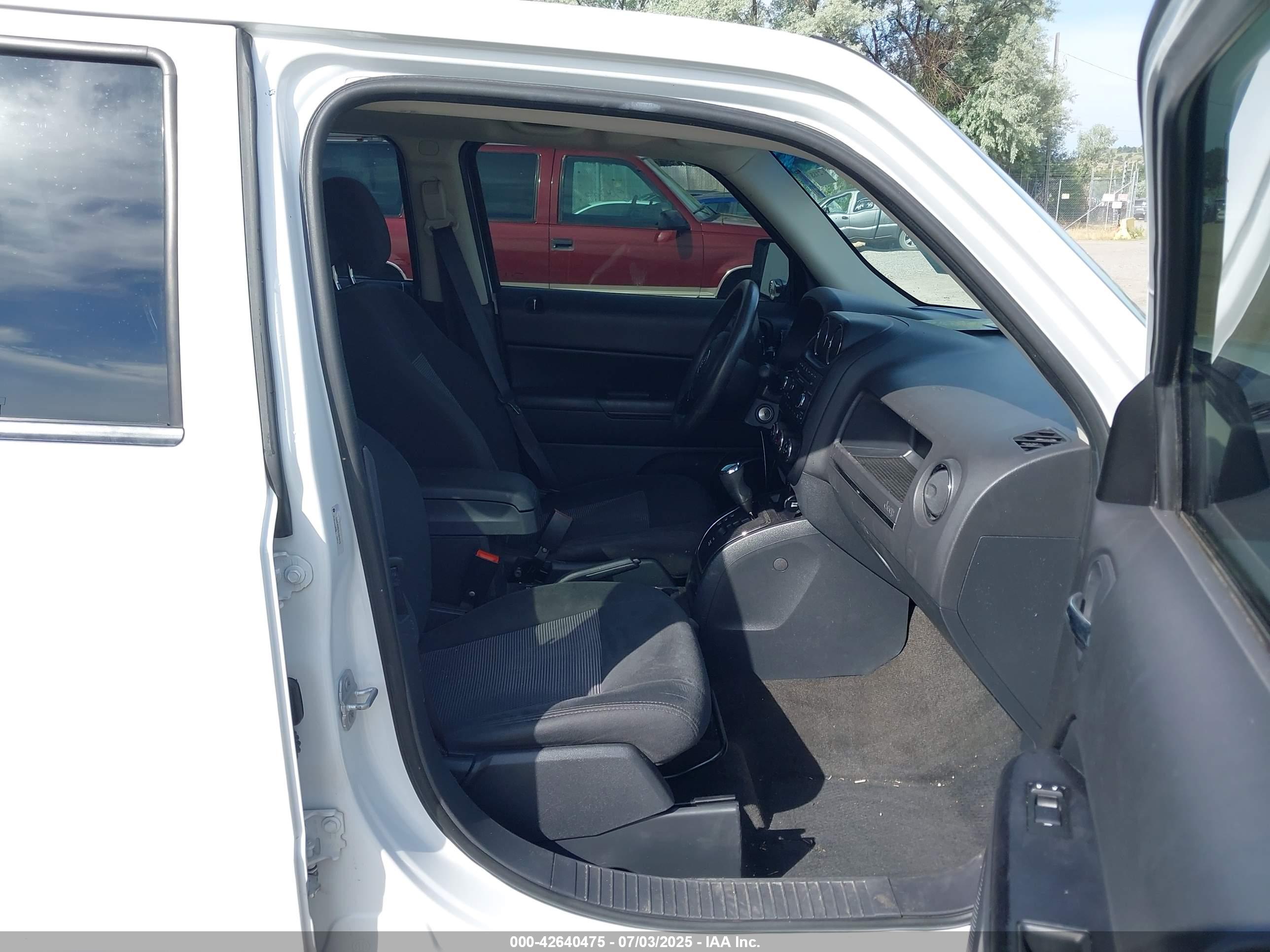 JEEP PATRIOT image 5