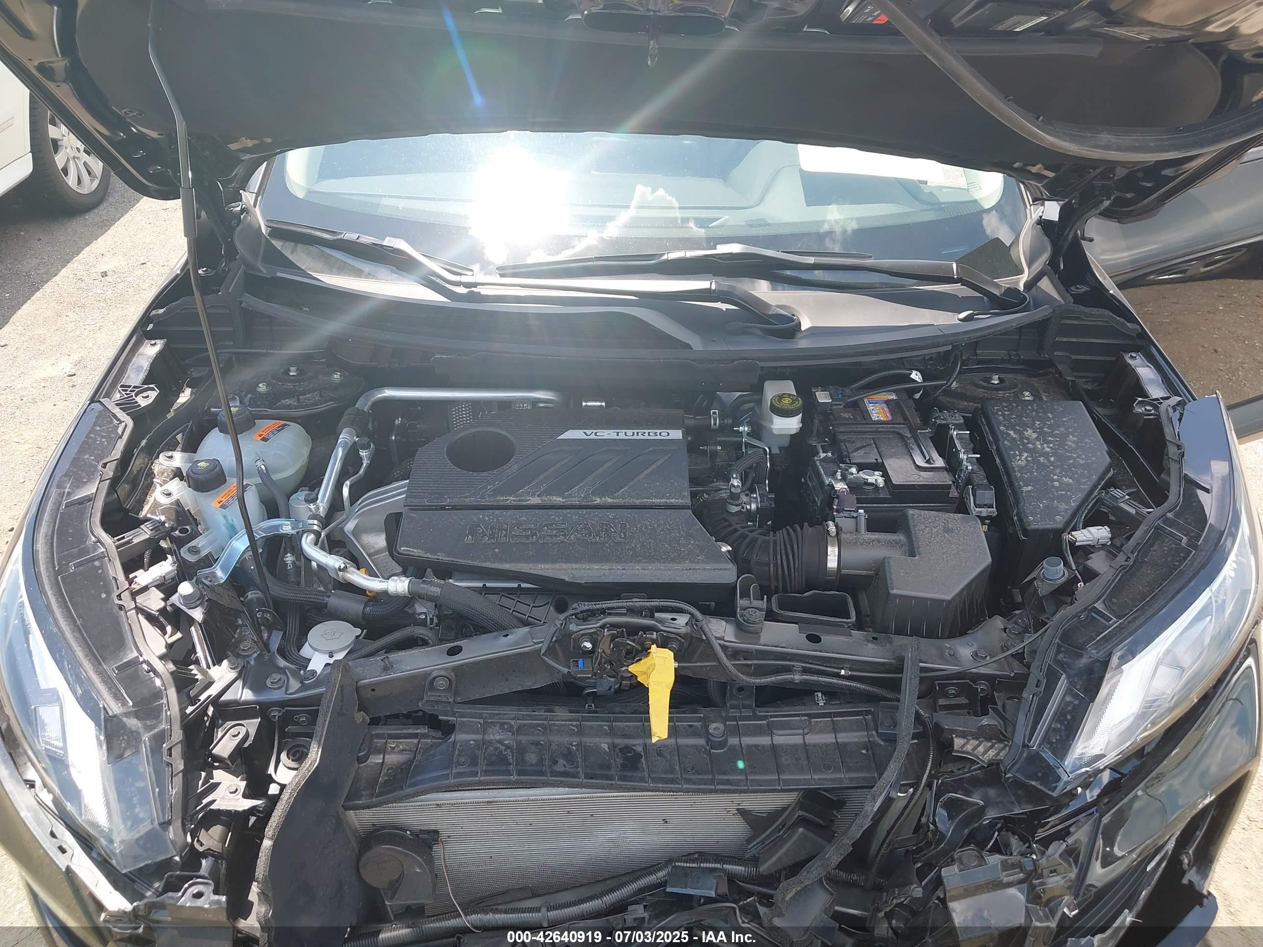 NISSAN ROGUE image 10