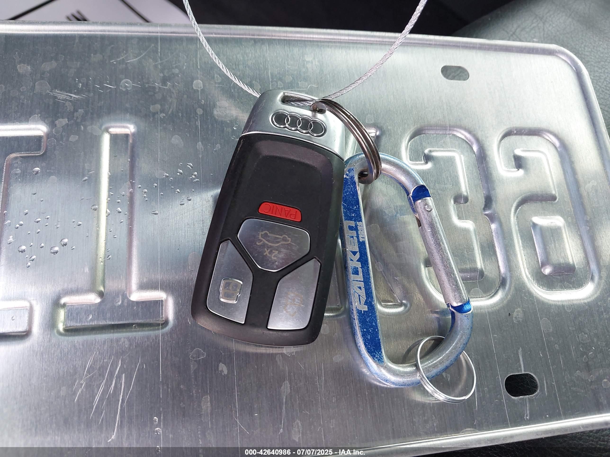 AUDI A4 image 11
