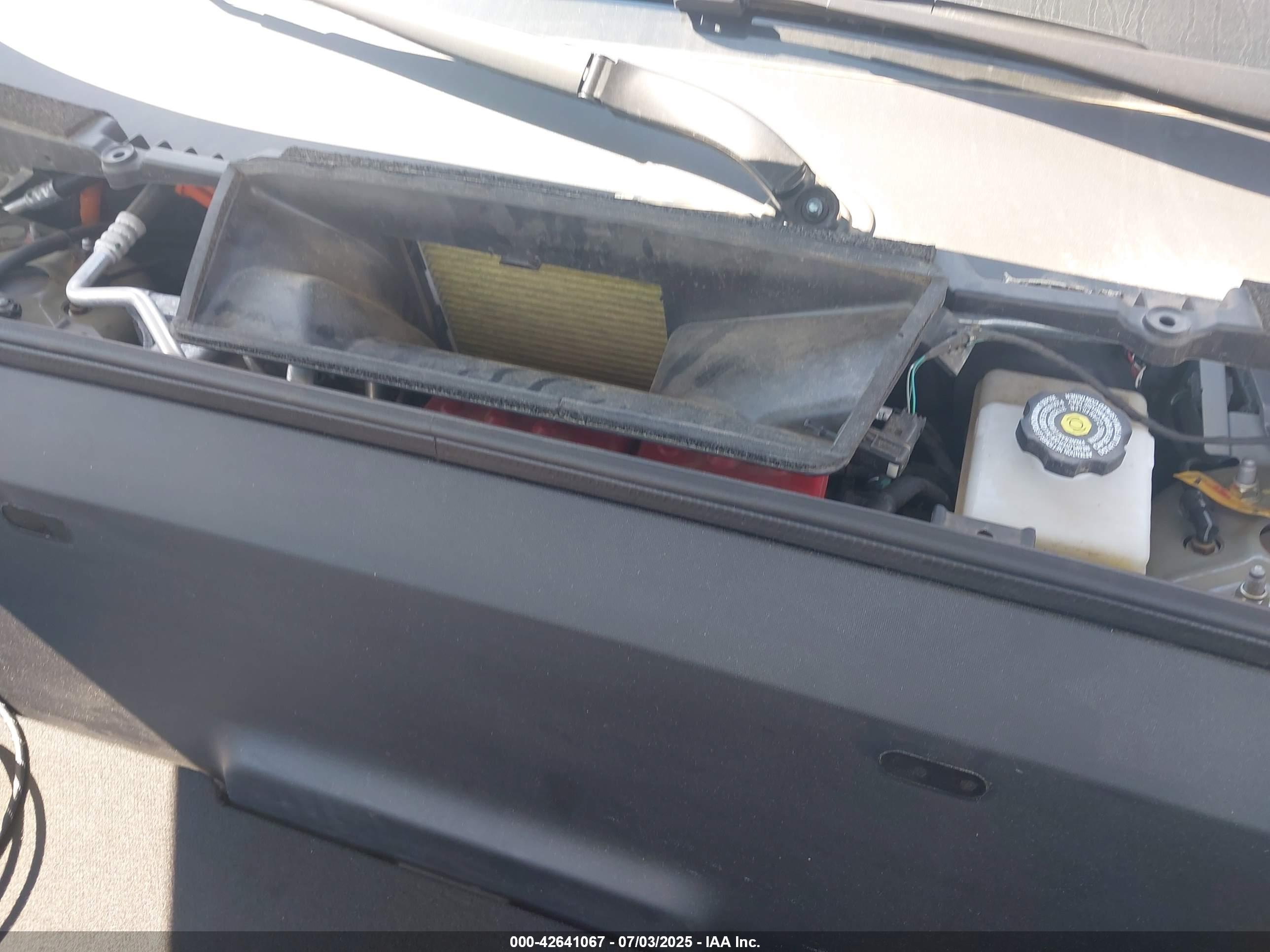 RIVIAN R1T image 10