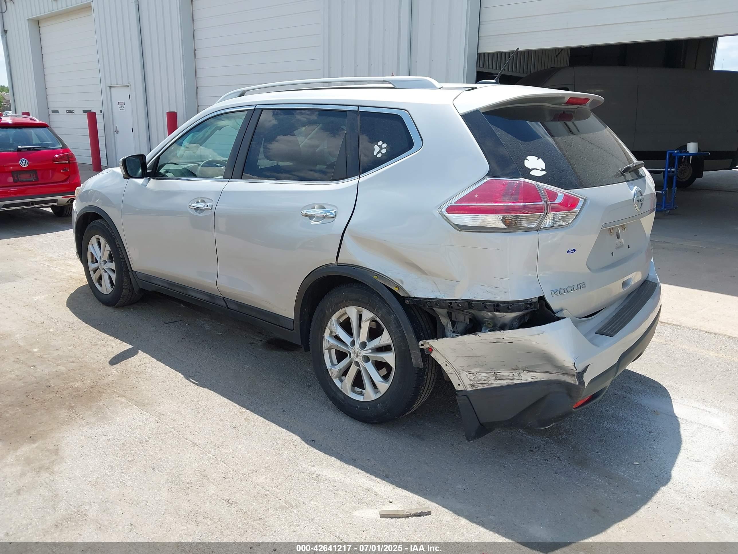 NISSAN ROGUE image 3