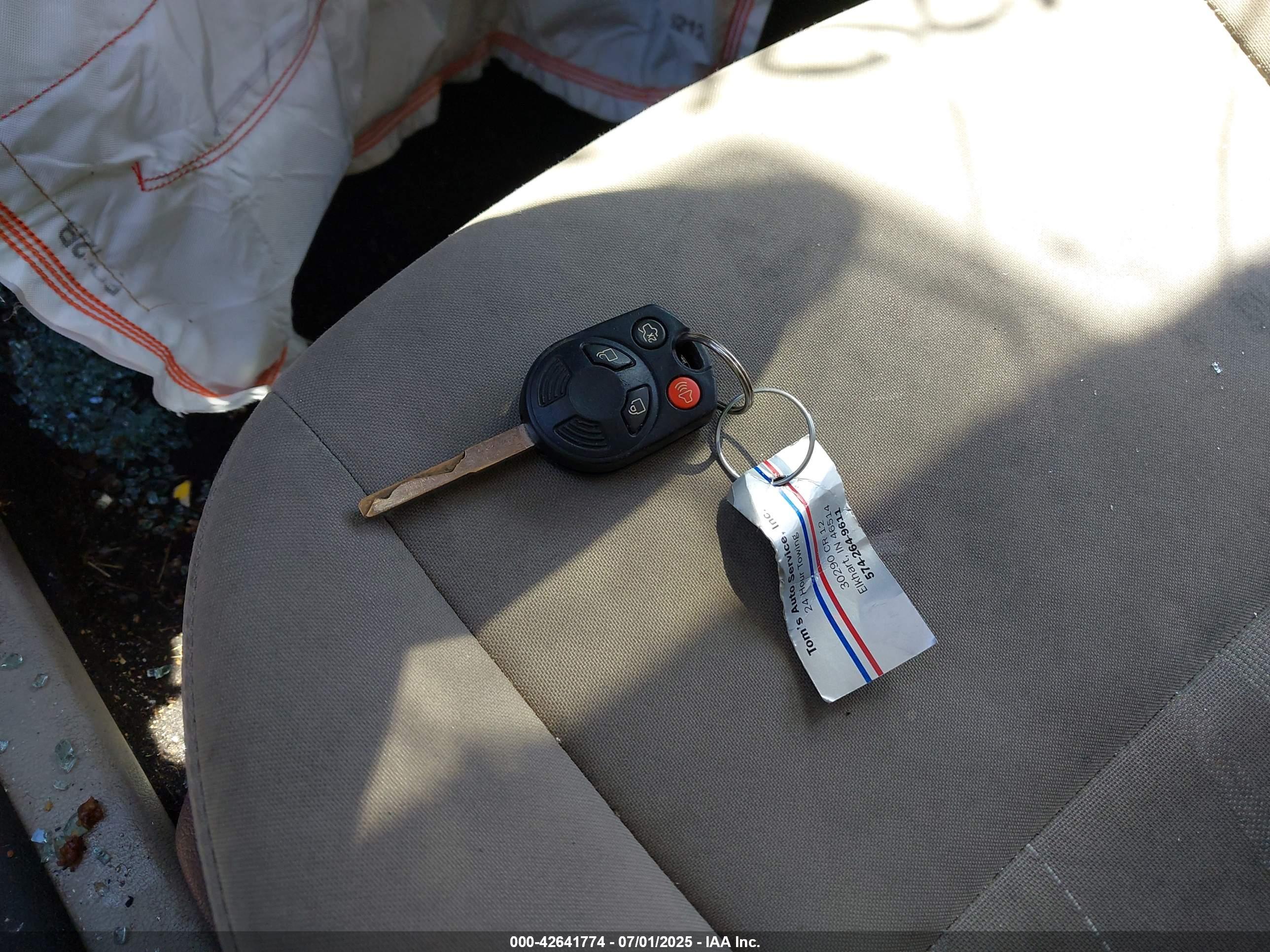 FORD FOCUS image 11