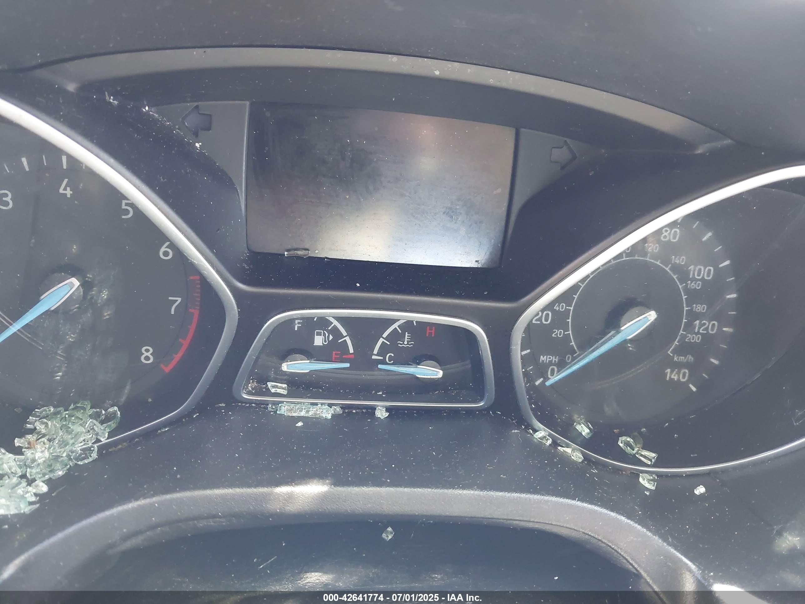 FORD FOCUS image 7
