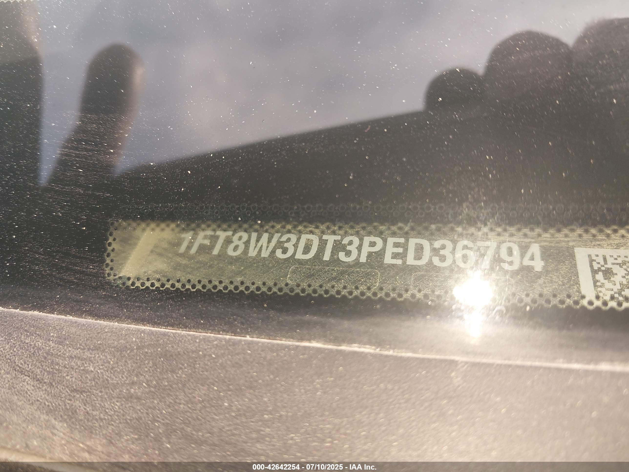 FORD F-350 image 9