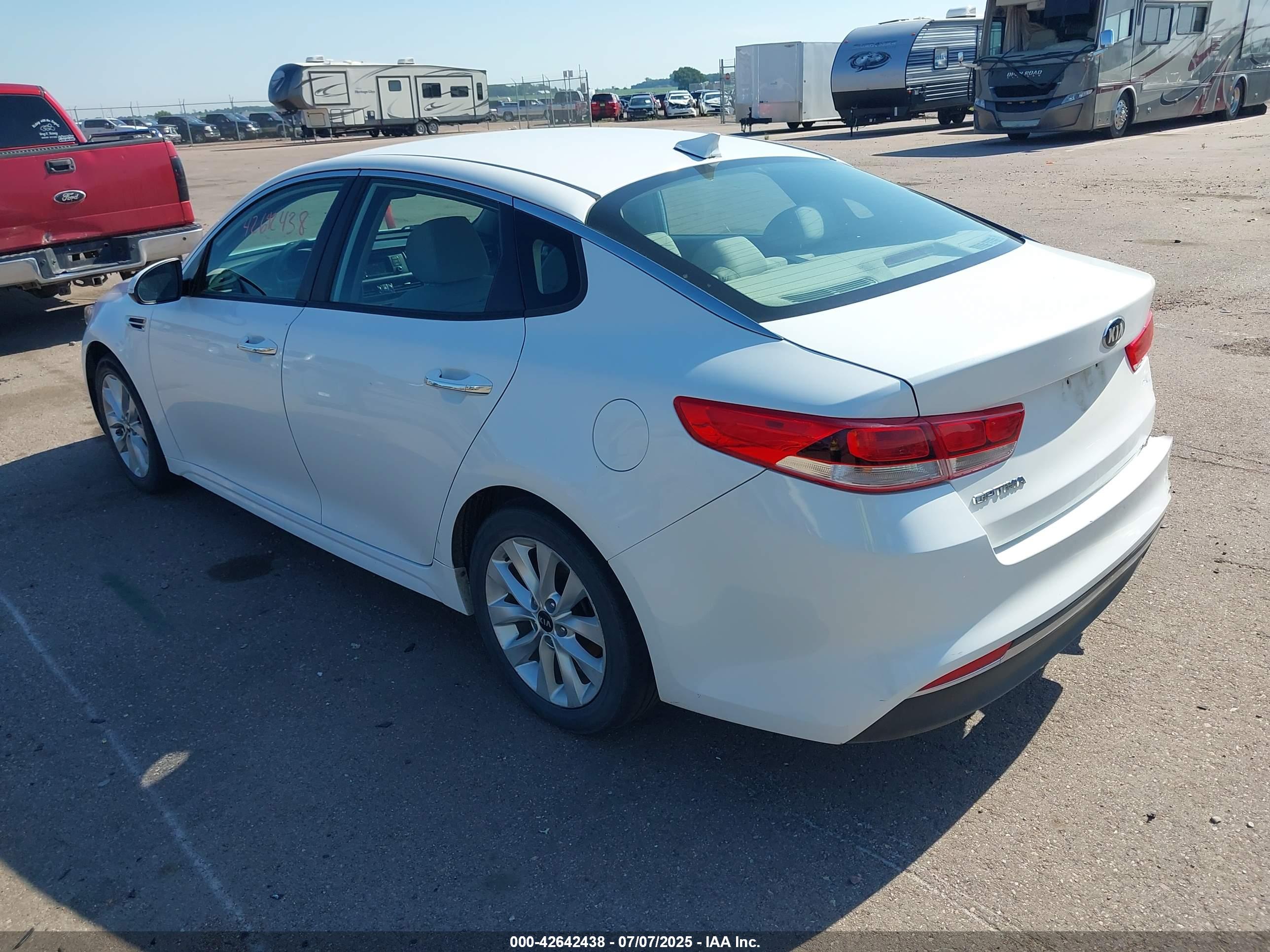 KIA OPTIMA image 3