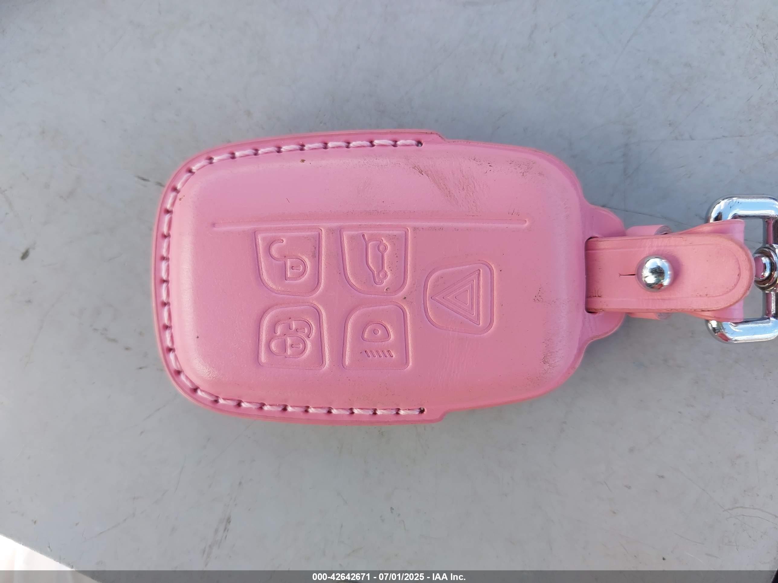 LAND ROVER image 11