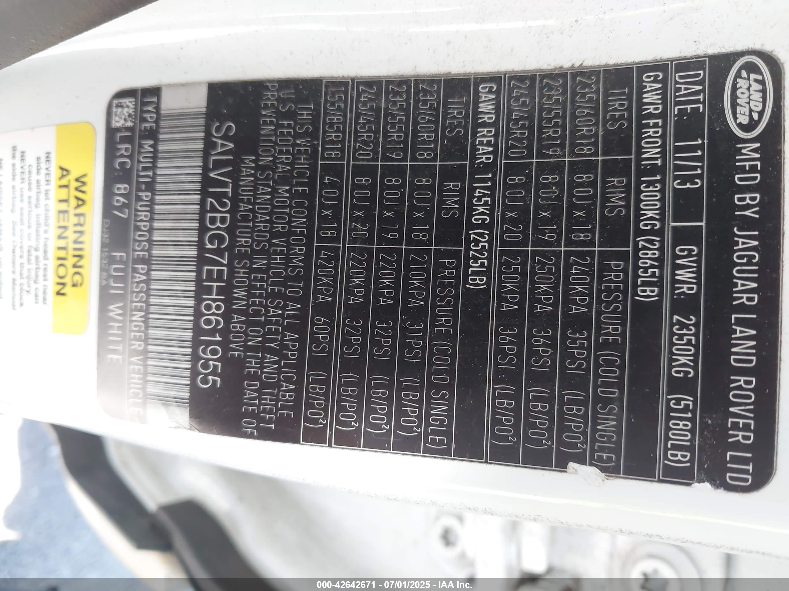 LAND ROVER image 9