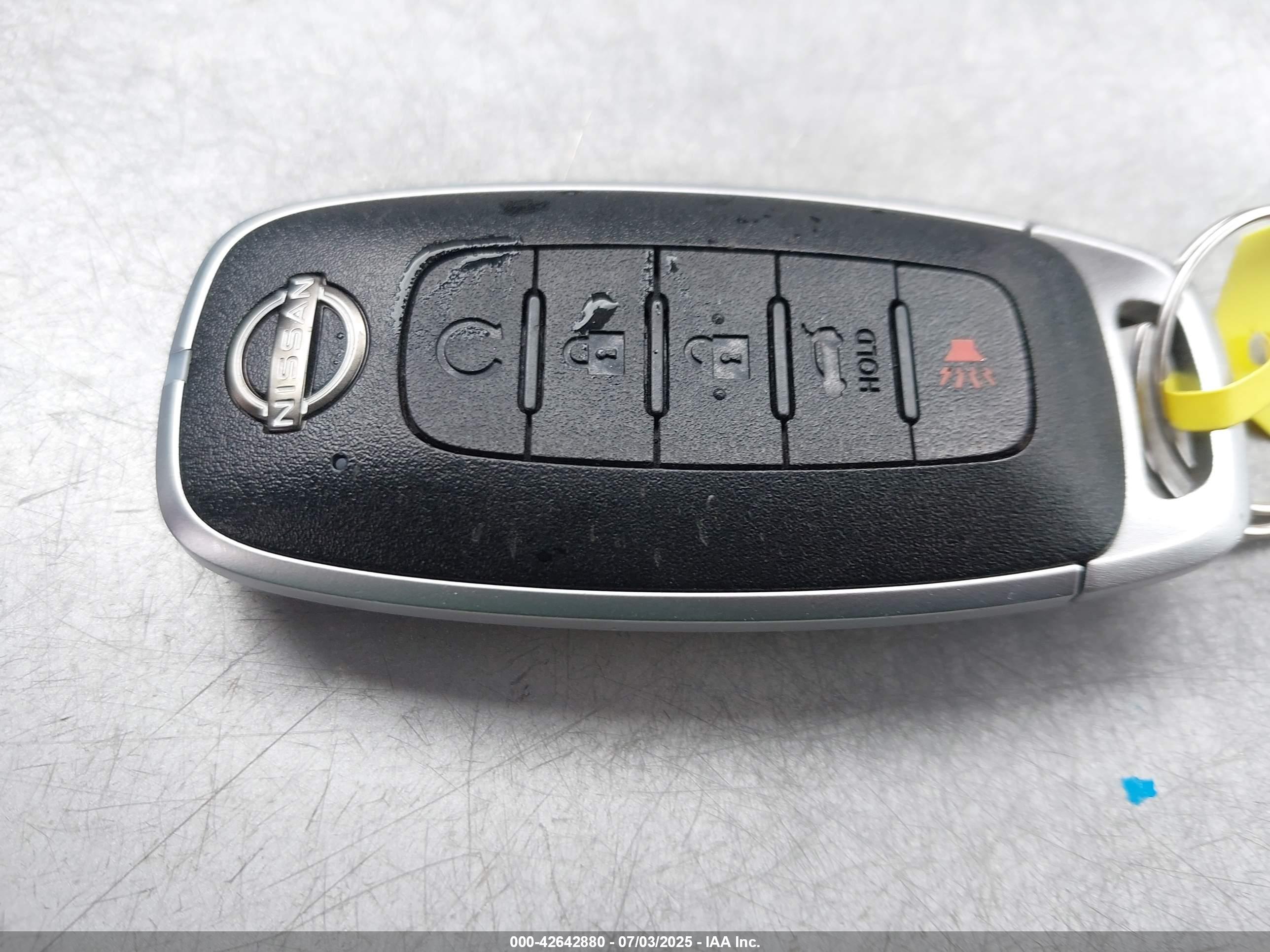 NISSAN PATHFINDER image 11